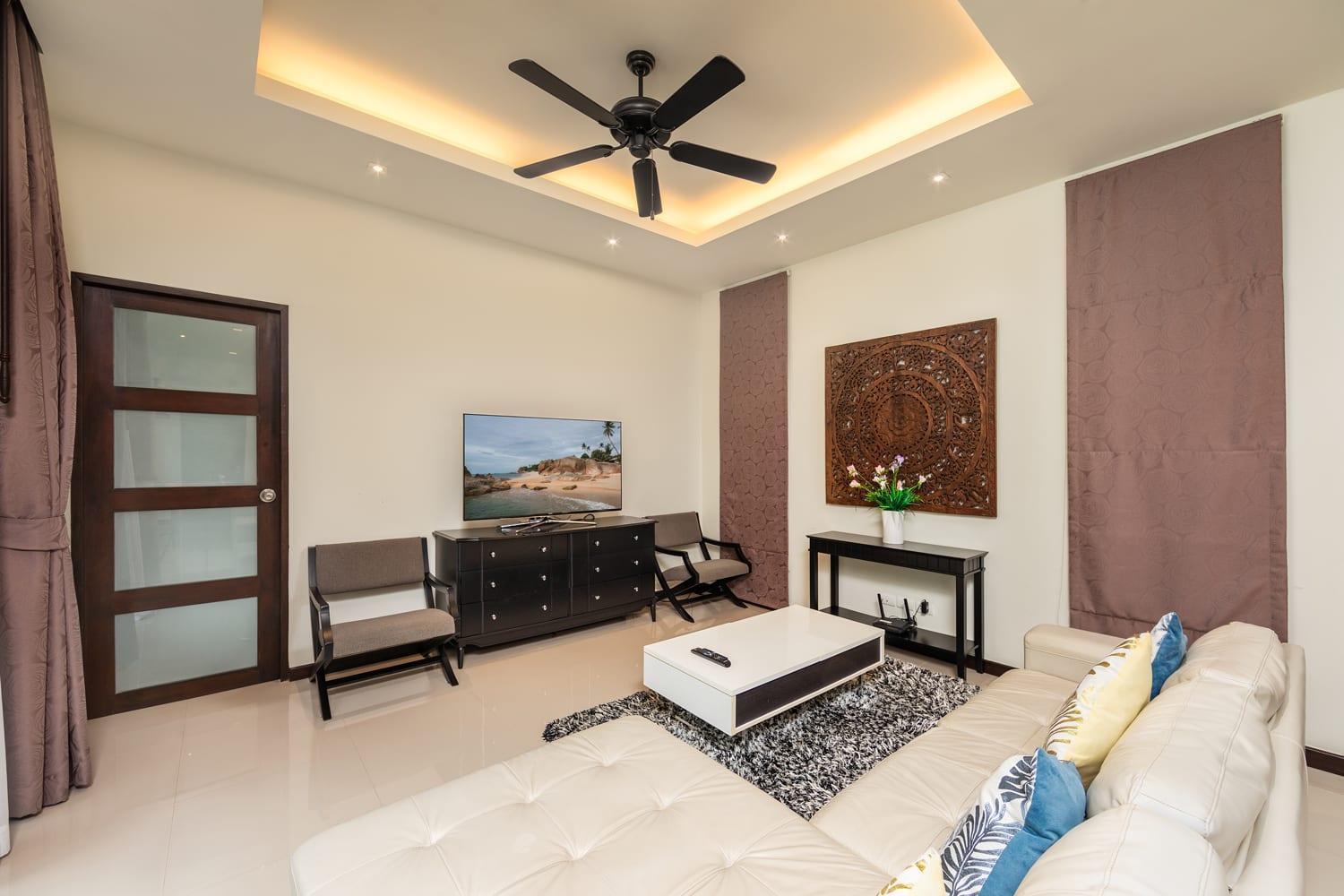 Beautiful With 3br In Saiyuan Estate With Yoga House * Ban Saiyuan