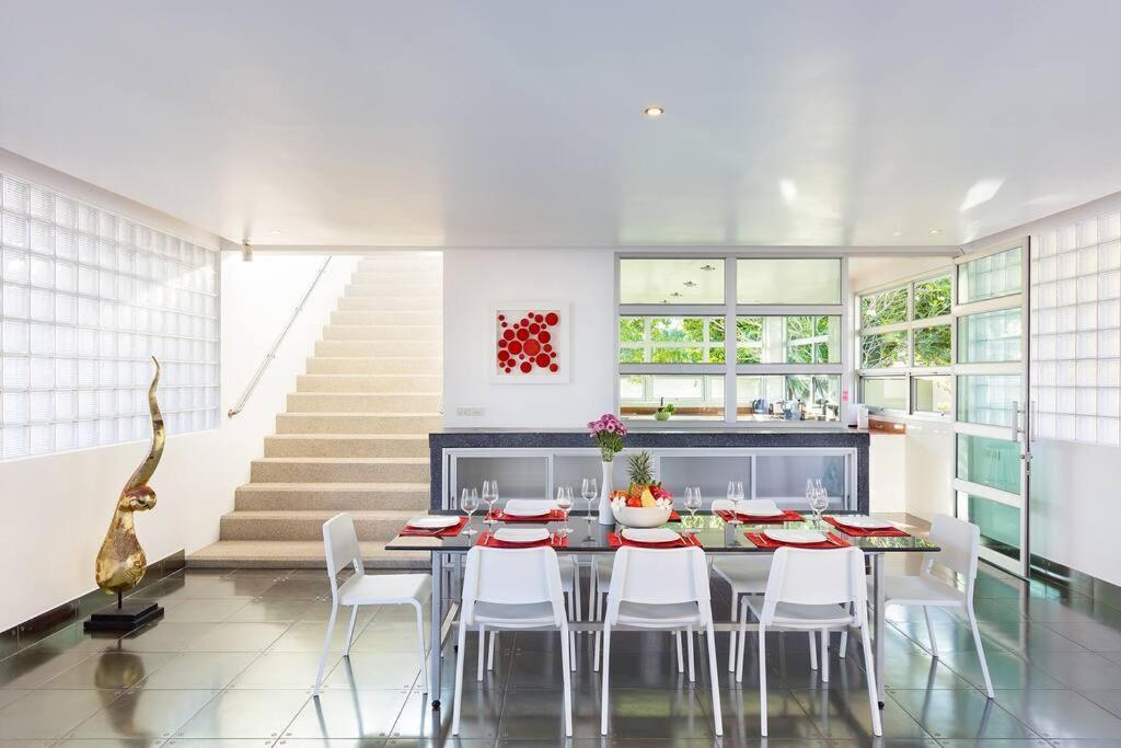 Villa Secluded Paradise Your Exclusive Retreat V82 *