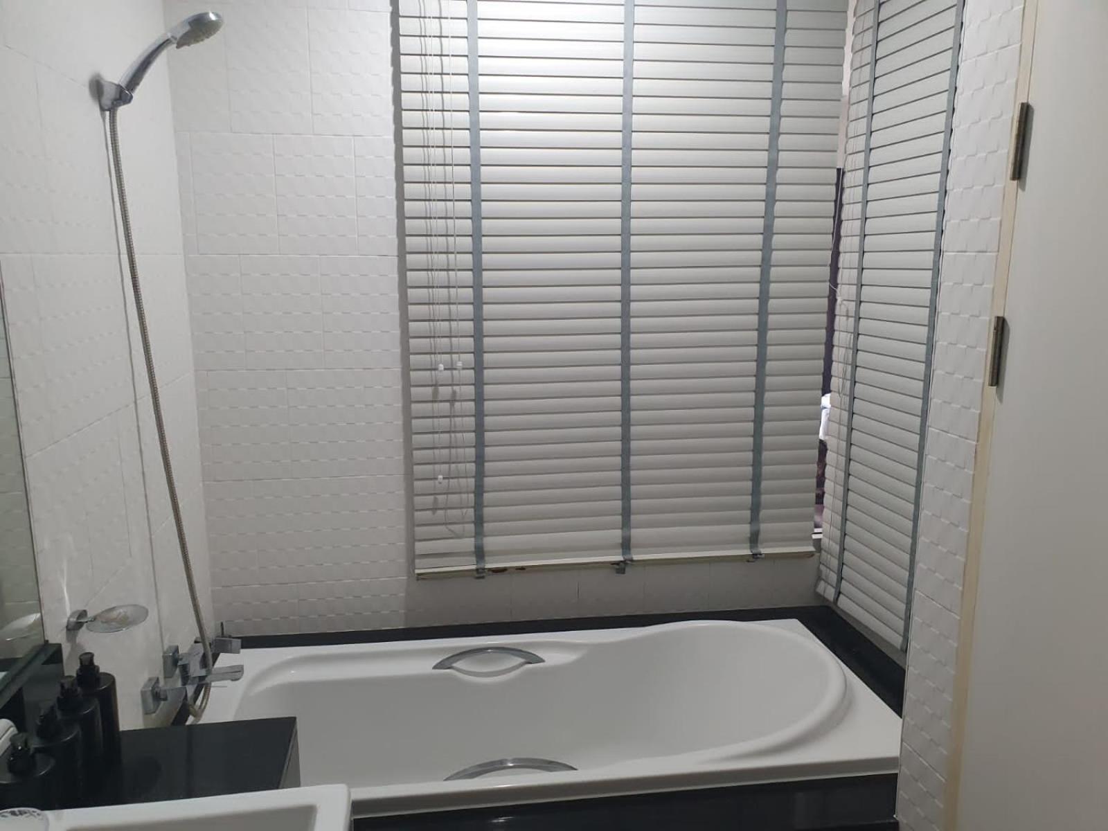 Phuket Karon Chic Condominium. * Ban Karon
