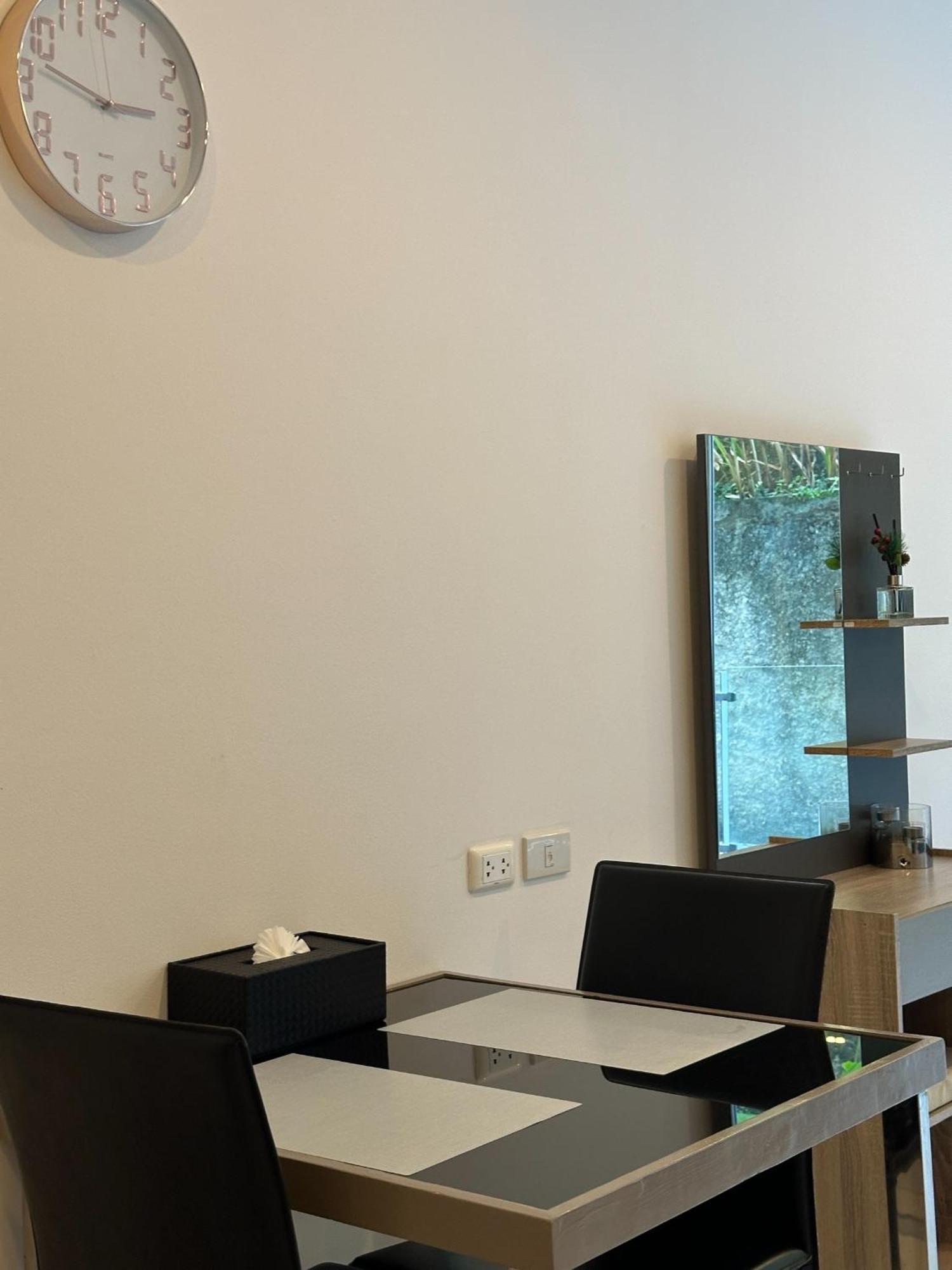 Apartment Chic