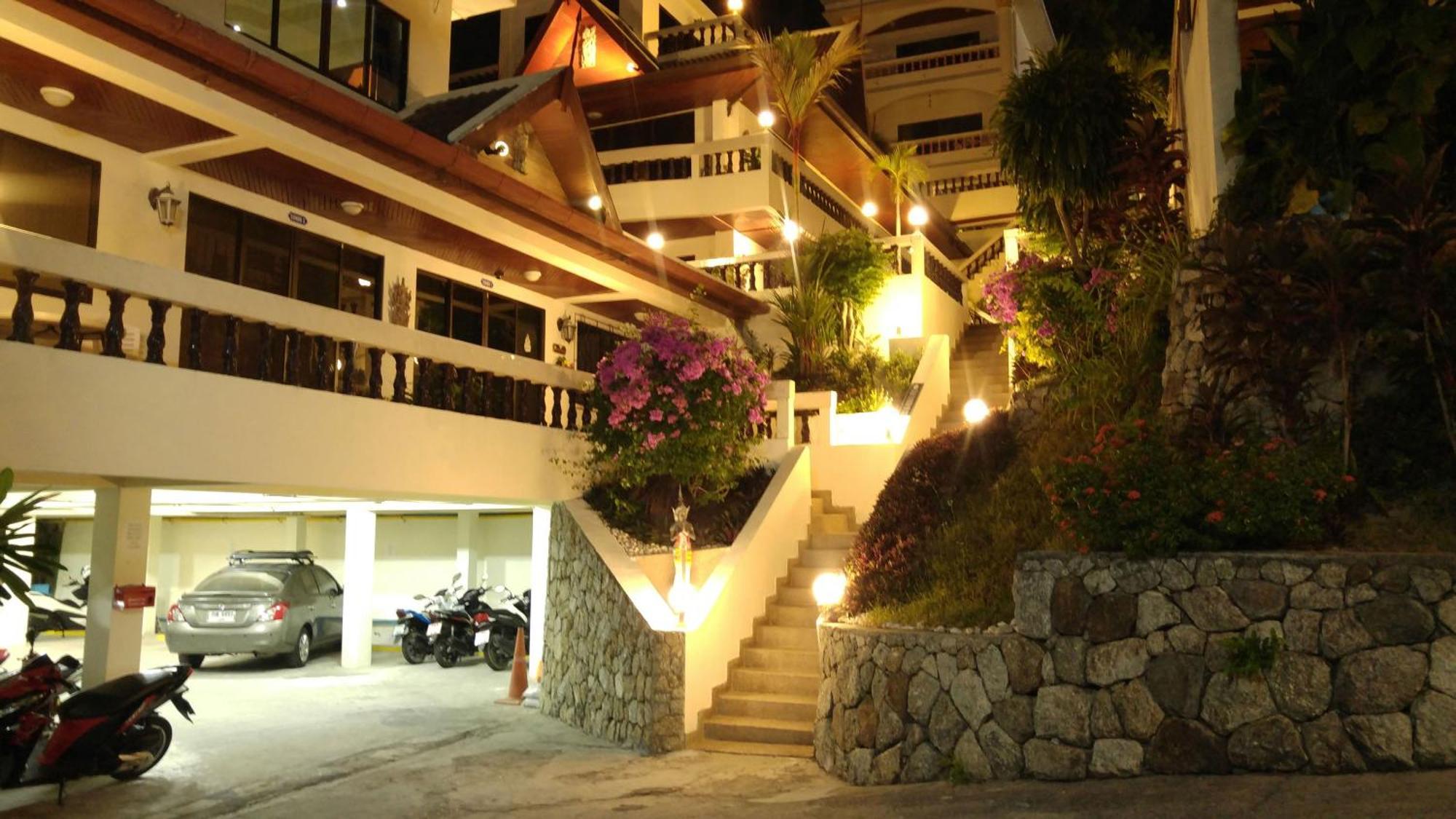 Blue Sky Hotel Patong