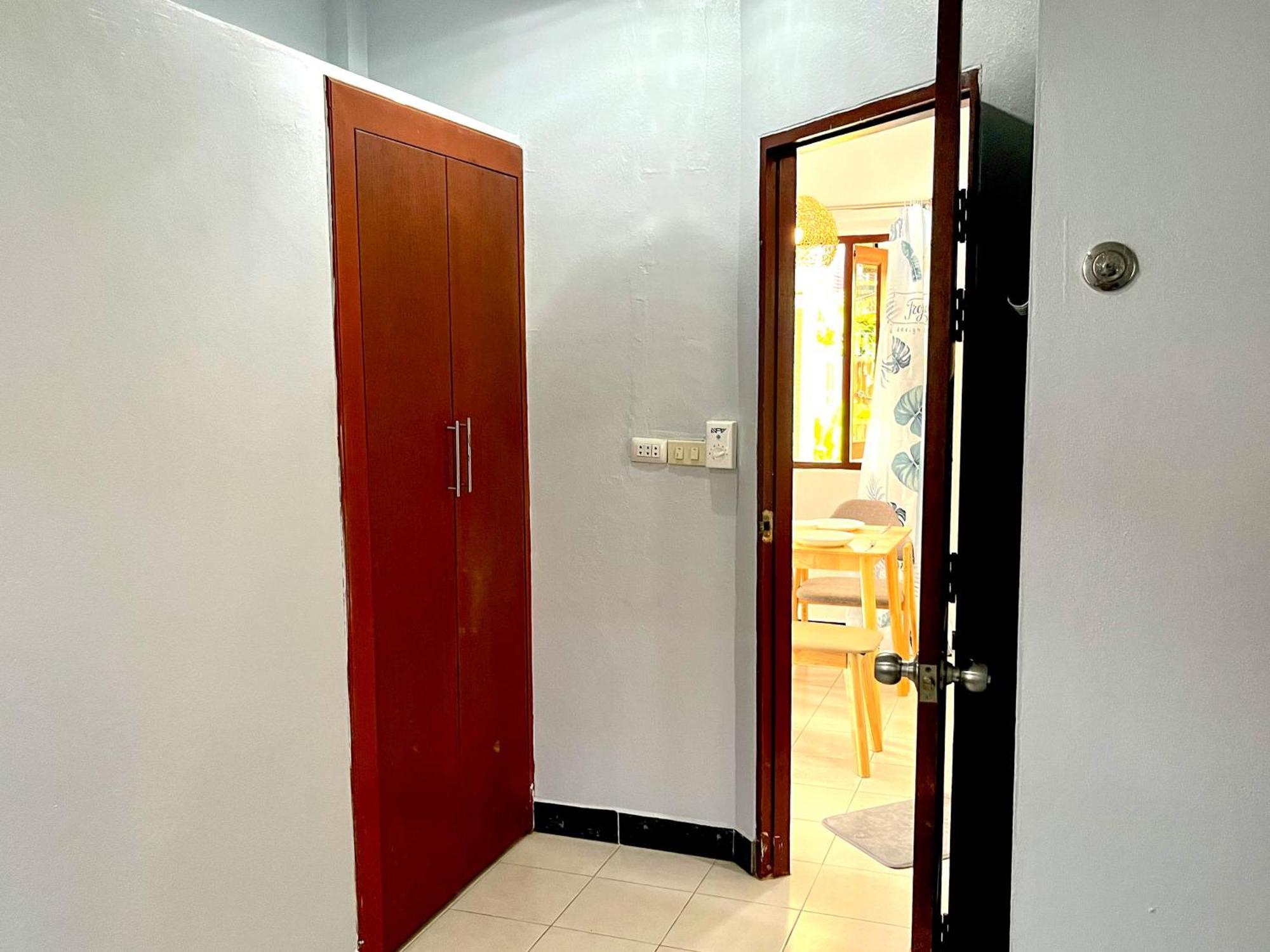 2br Maryam Near Tesco & Beach. 2*