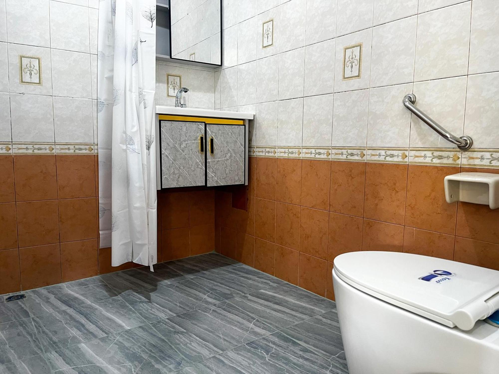 2br Maryam Near Tesco & Beach. 2* Bang Tao Beach (Phuket)