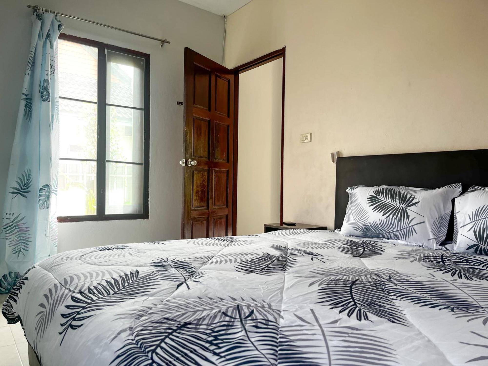 2br Maryam Near Tesco & Beach. Gasthuis 2*