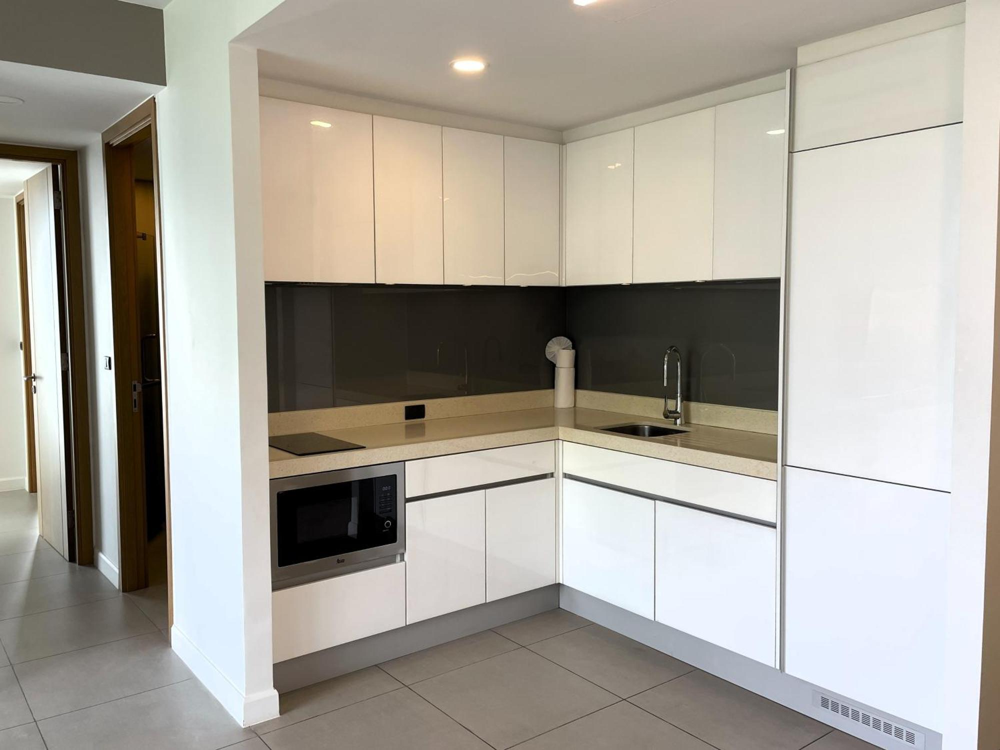 Oceanstone By Lofty *