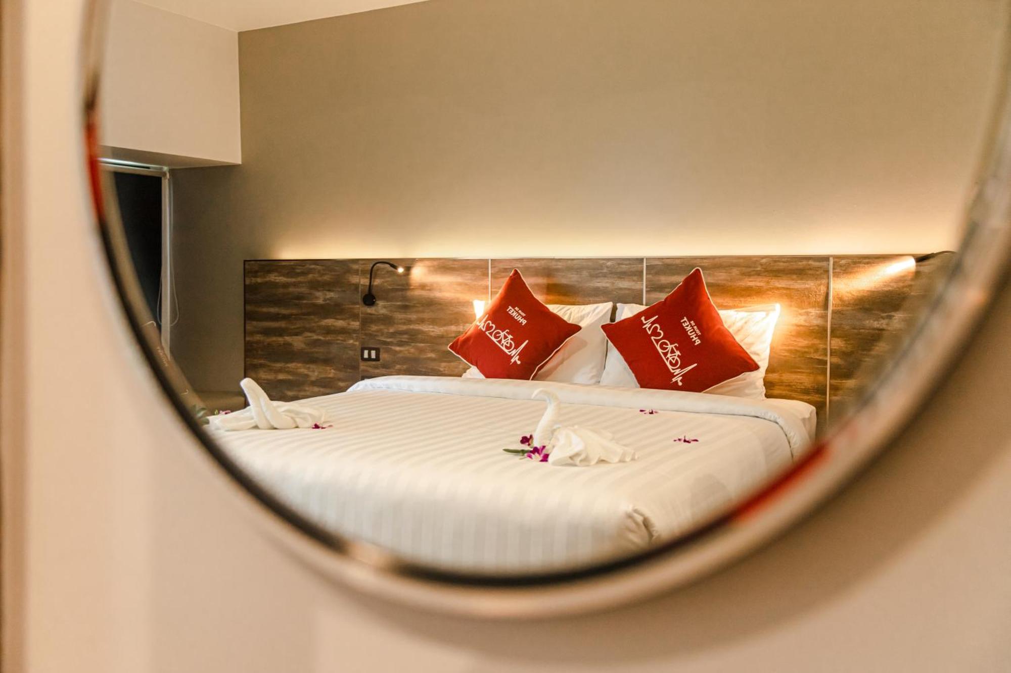 Hotel Tour De Phuket - Sha