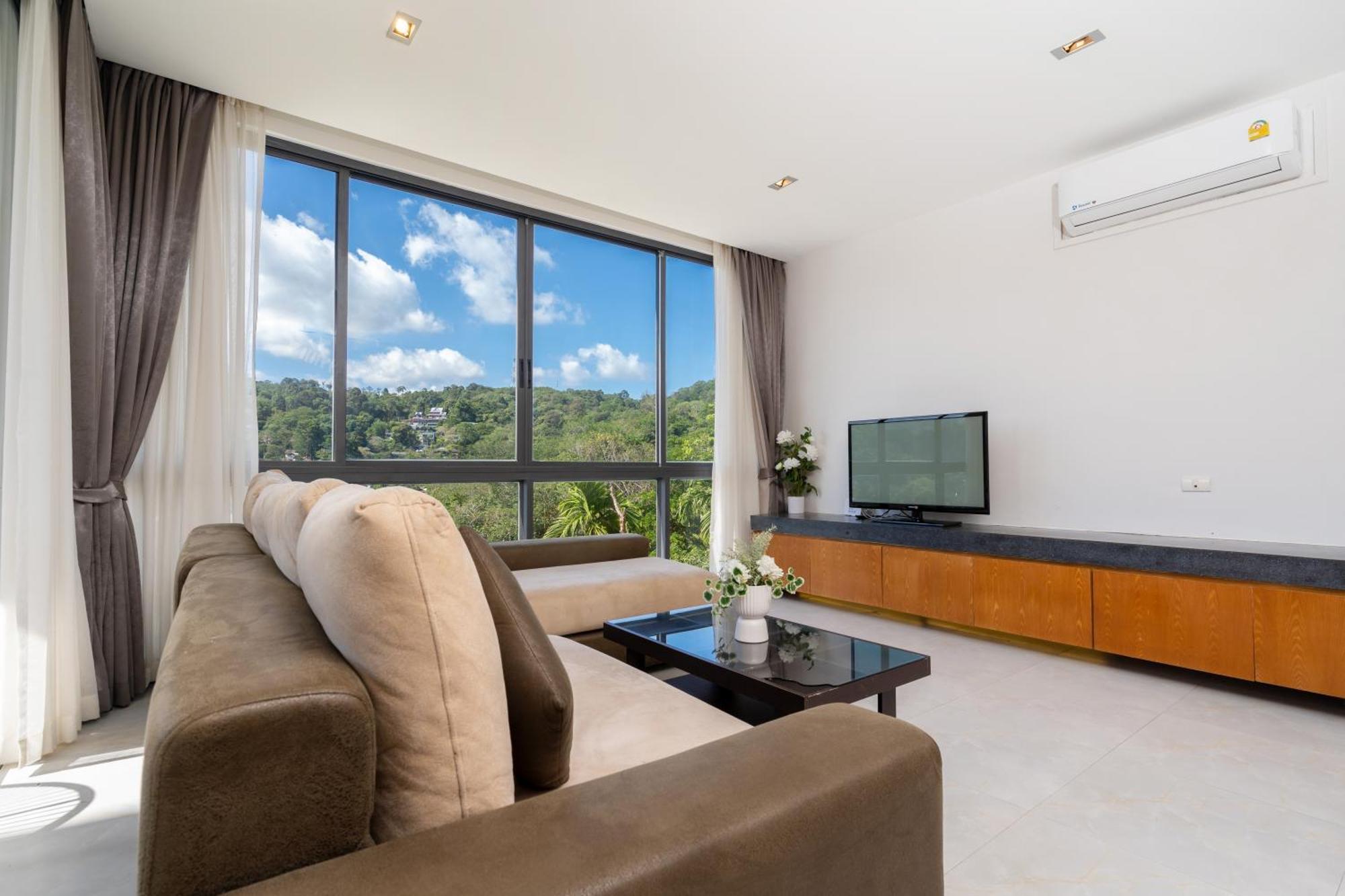Icon Park Apartment Phuket