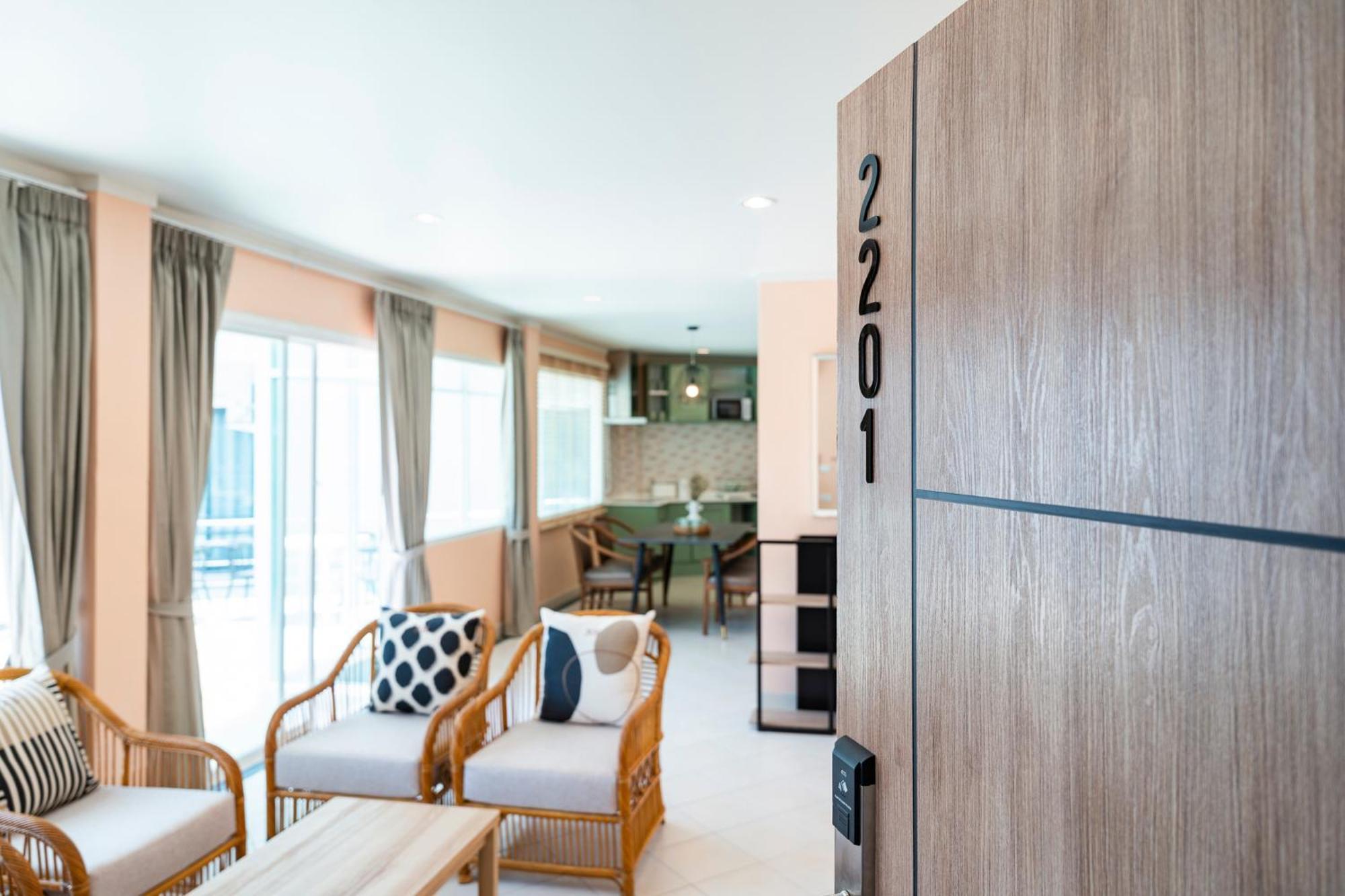Nature's Hideaway By Ratana, Rawai Apartment