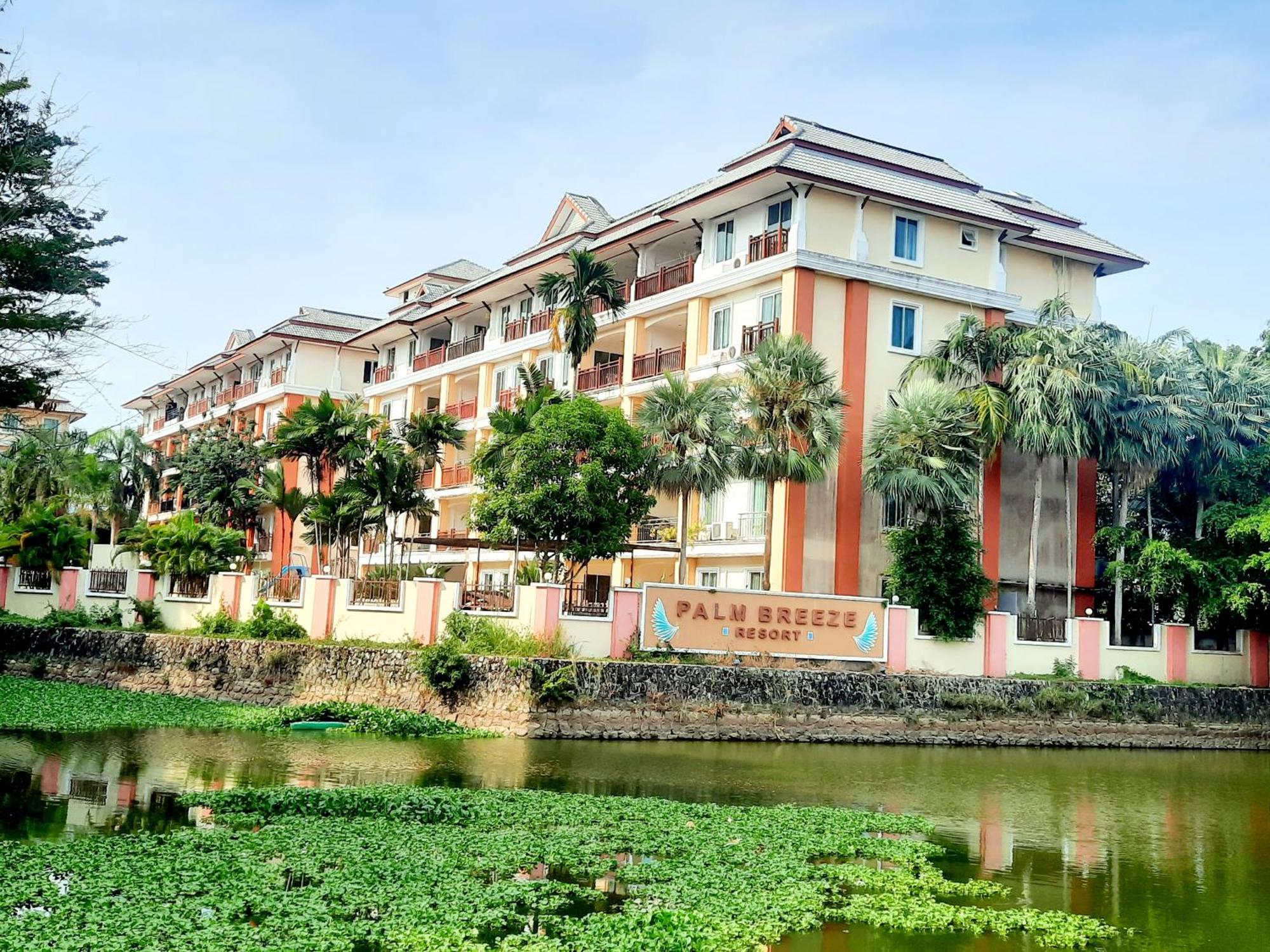 By Deluk Apartment Rawai