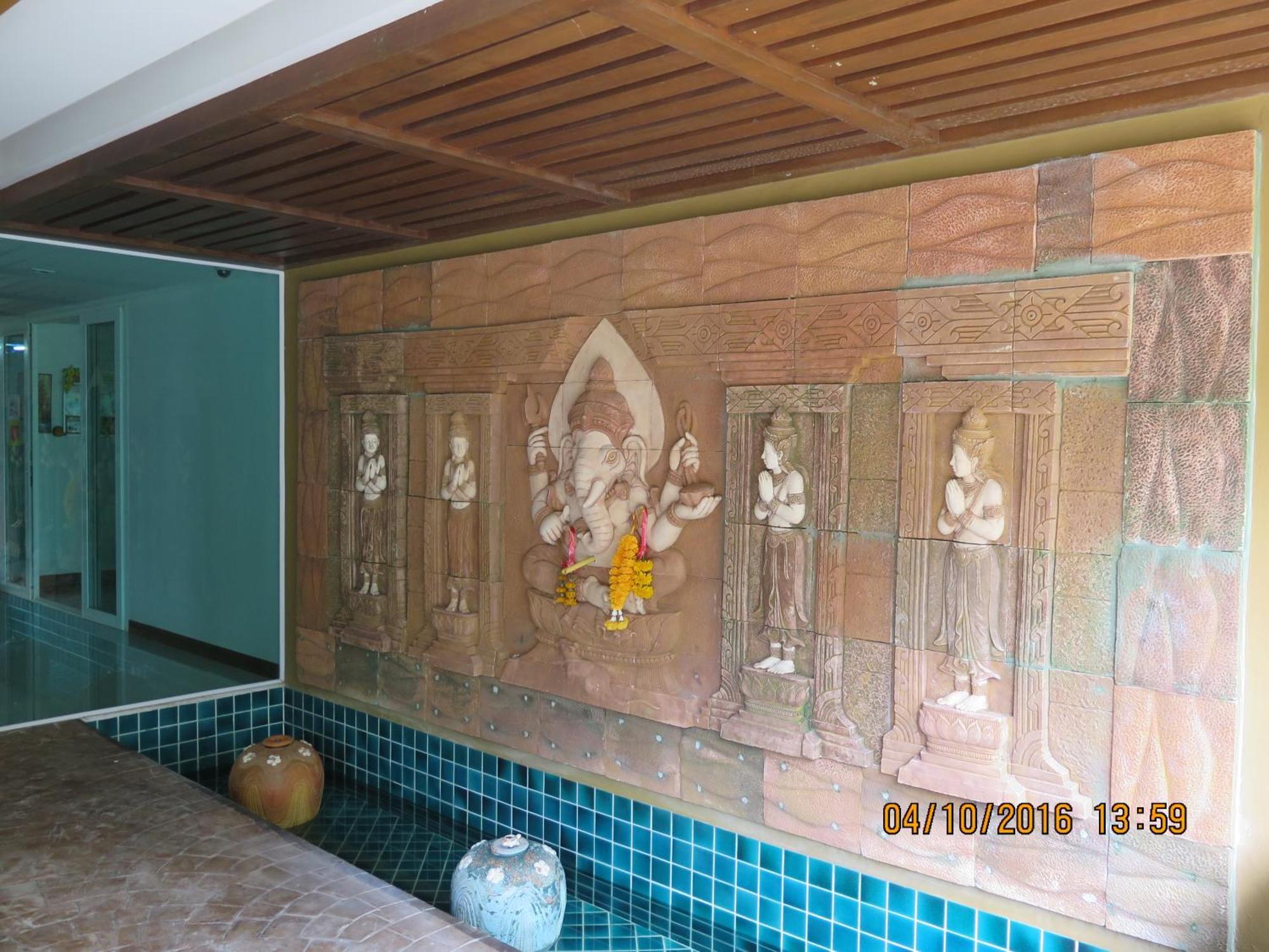 630 1 Bedroom1bath 1 Km Walking To *