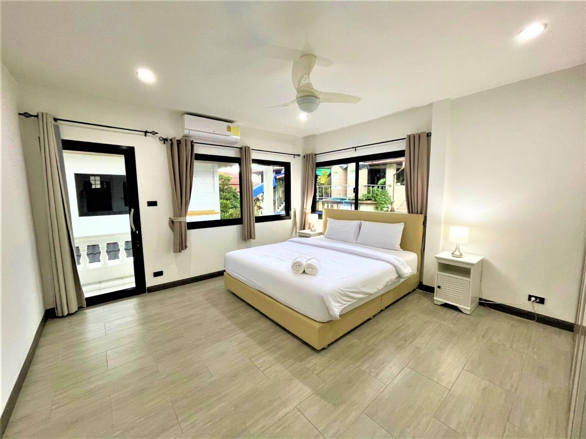 Apartment Fantasy - 2 Bedroom Pool View - Kamala Beach