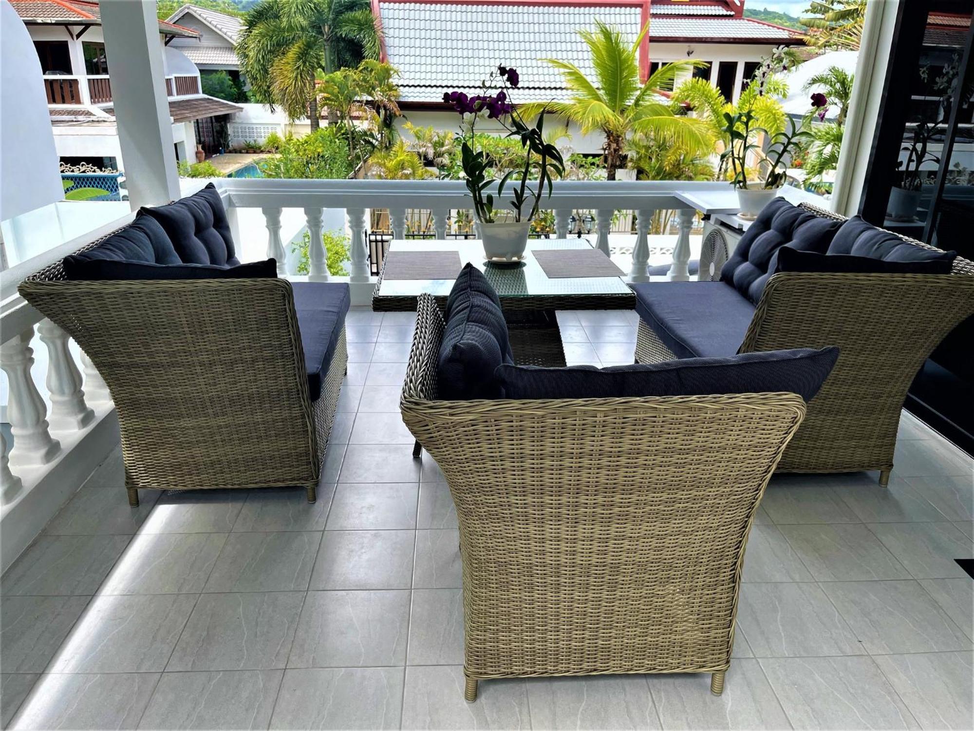 Apartment Fantasy - 2 Bedroom Pool View - *