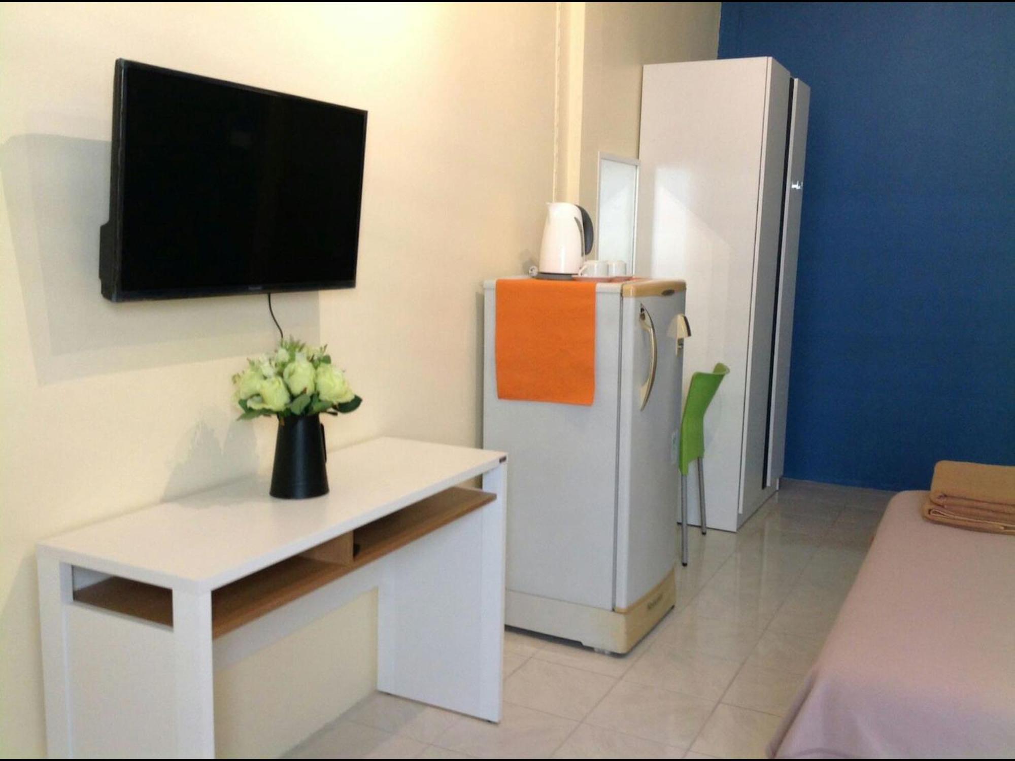 Apartment Phuket Town Budget House - Aircon #1 Ban Lo Long