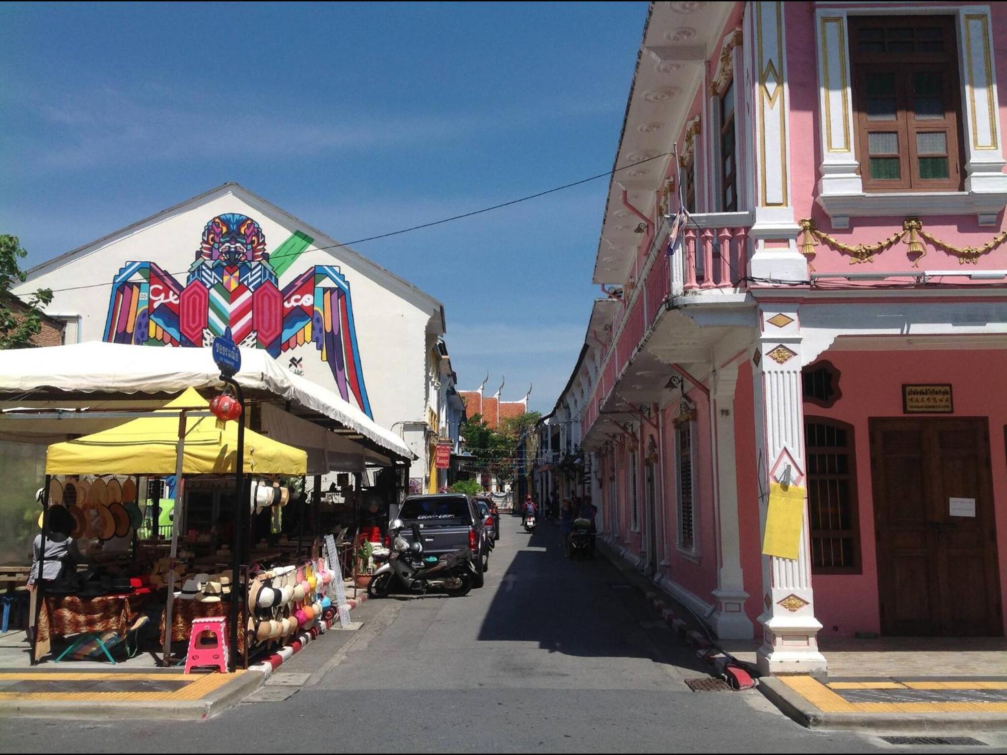 Phuket Town Budget House - Aircon #1 Apartment Ban Lo Long