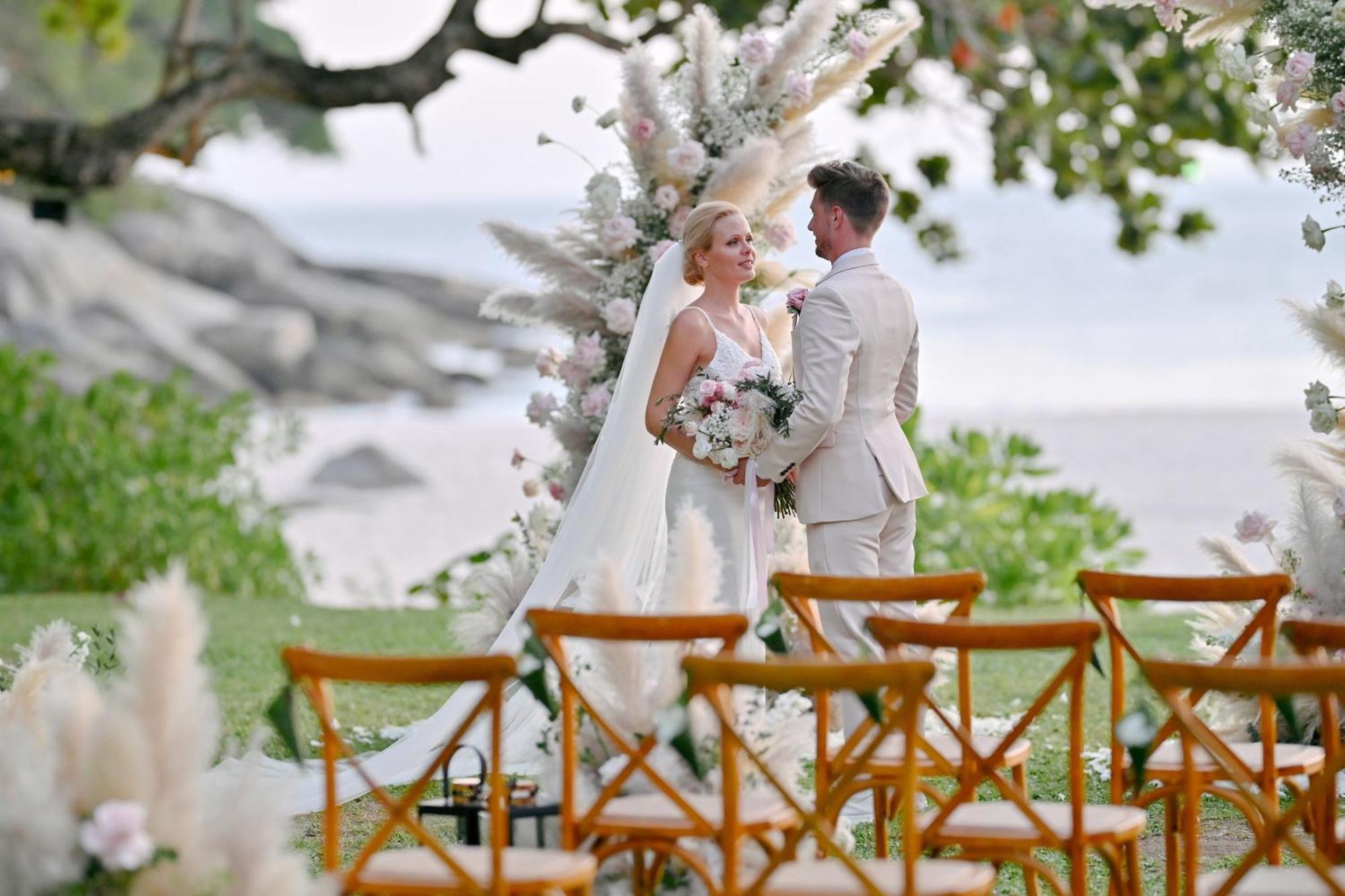 Resort Le Meridien Phuket - Sha Extra