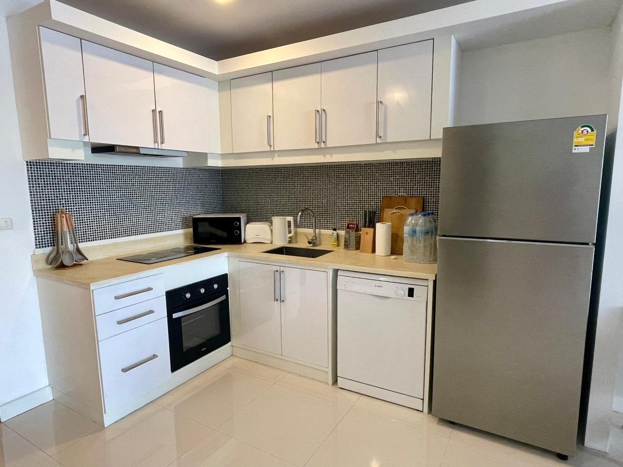 Apartment Q