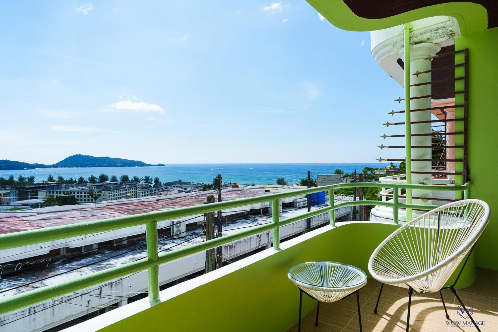 Apartment Enjoy Sunset Rainbow Alley - Wow Townhouse At Hill Patong