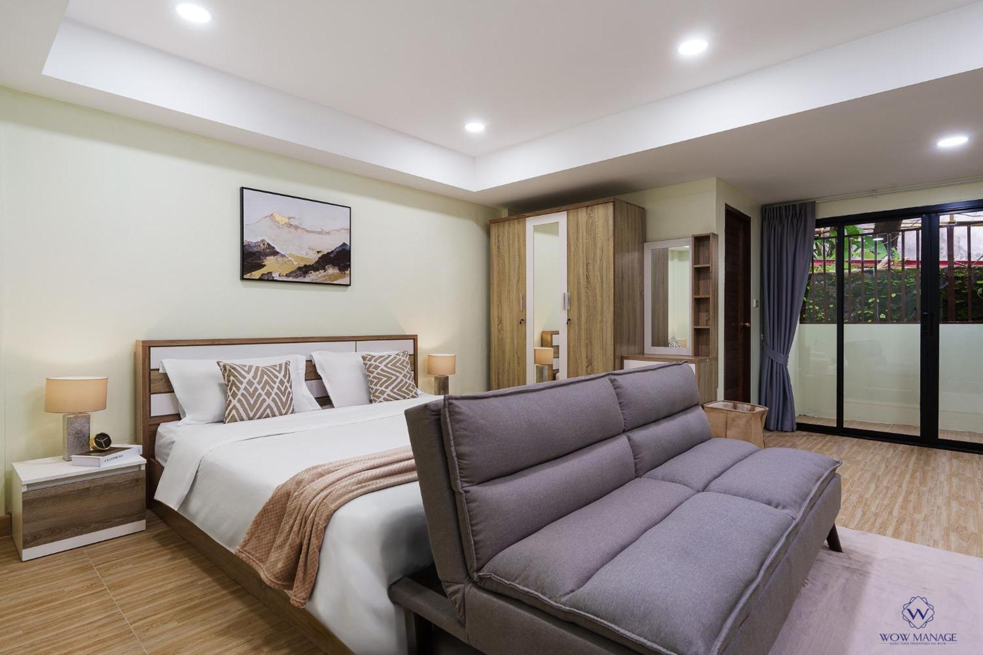 Apartment Enjoy Sunset Rainbow Alley - Wow Townhouse At Hill Patong