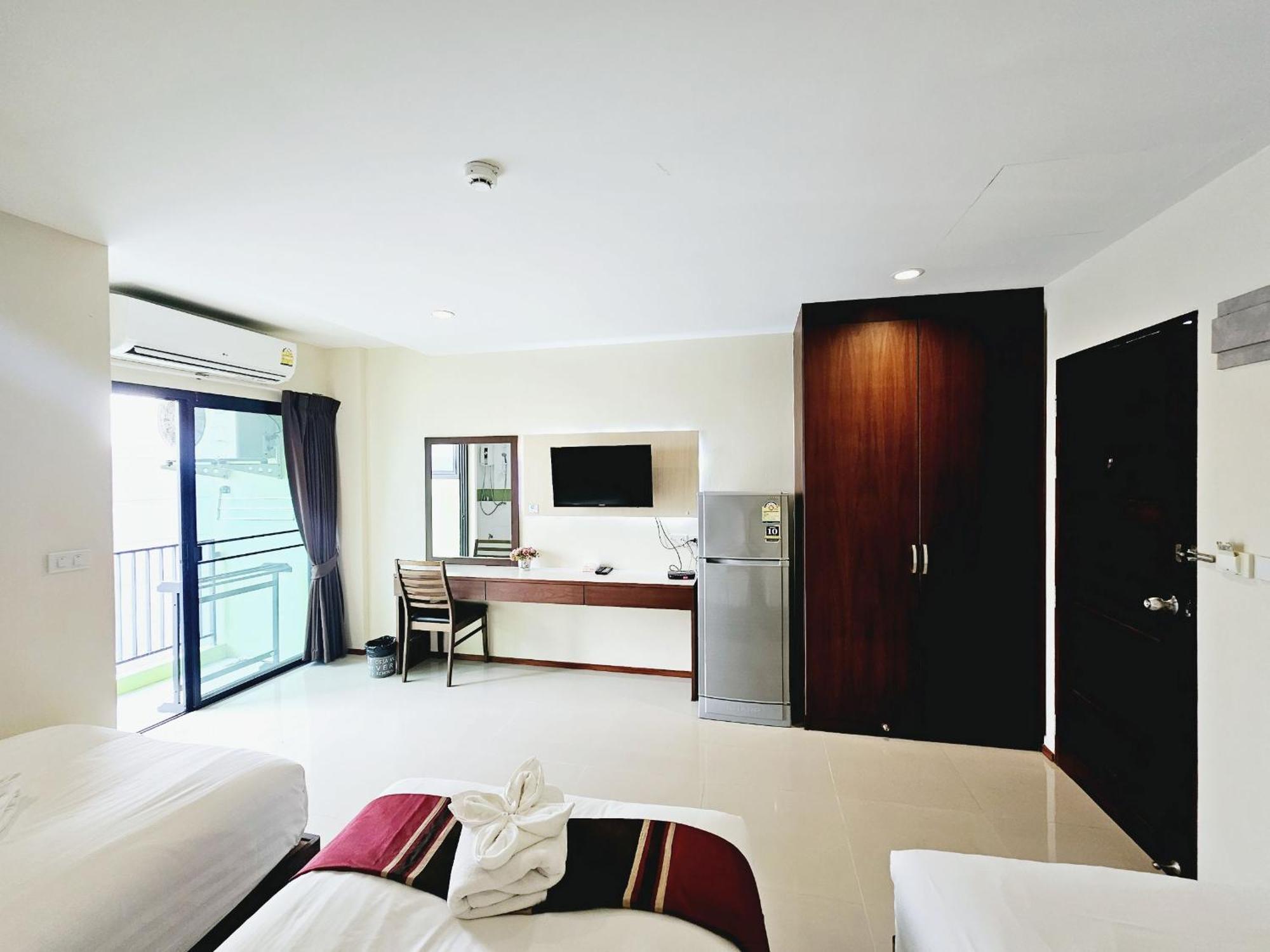Stayhere@airport Service Aparthotel