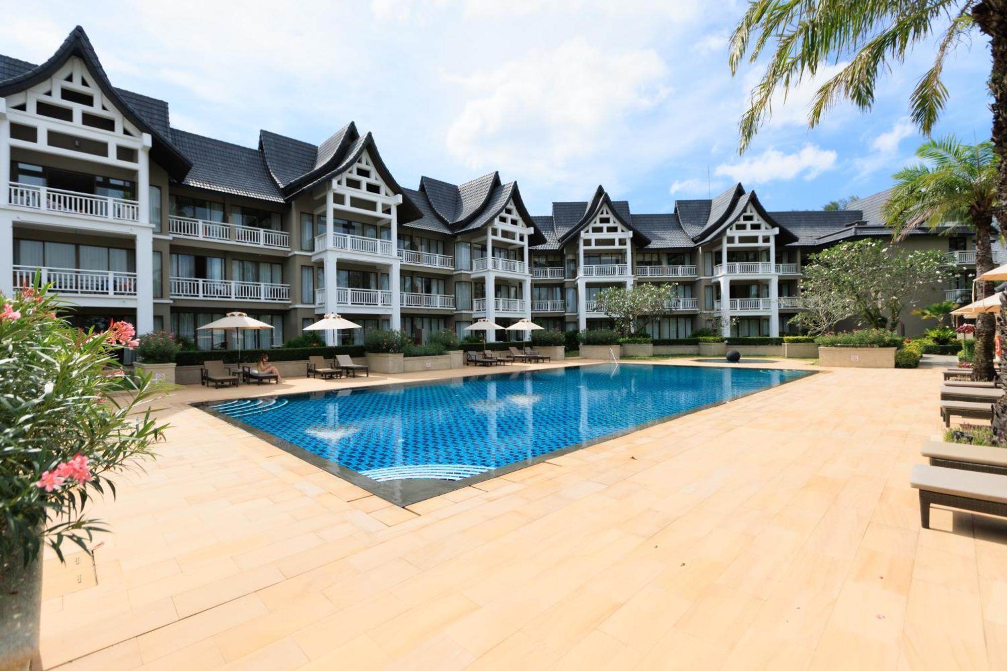 Apartment Allamanda Residences By Nla