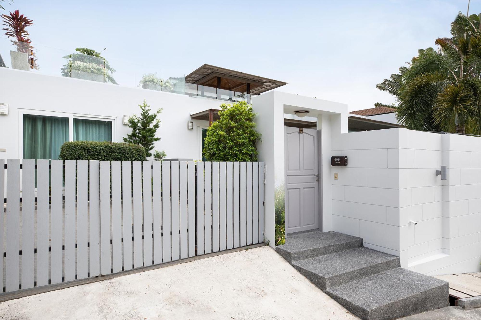 2br Miami-style Pool In Kamala, Janine Villa