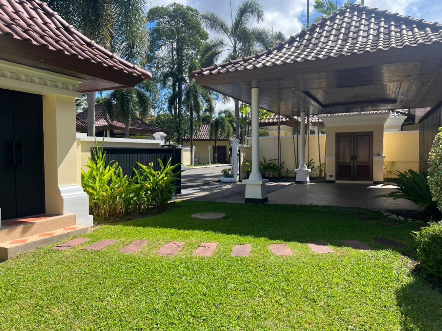 Villa 奢华泳池花园别墅步行到海滩 *