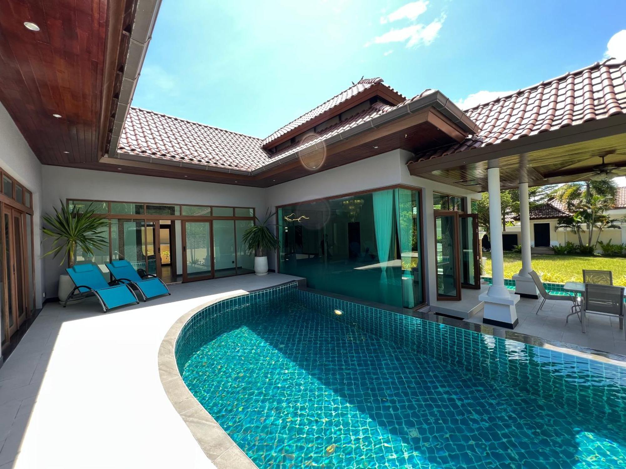 Villa 奢华泳池花园别墅步行到海滩