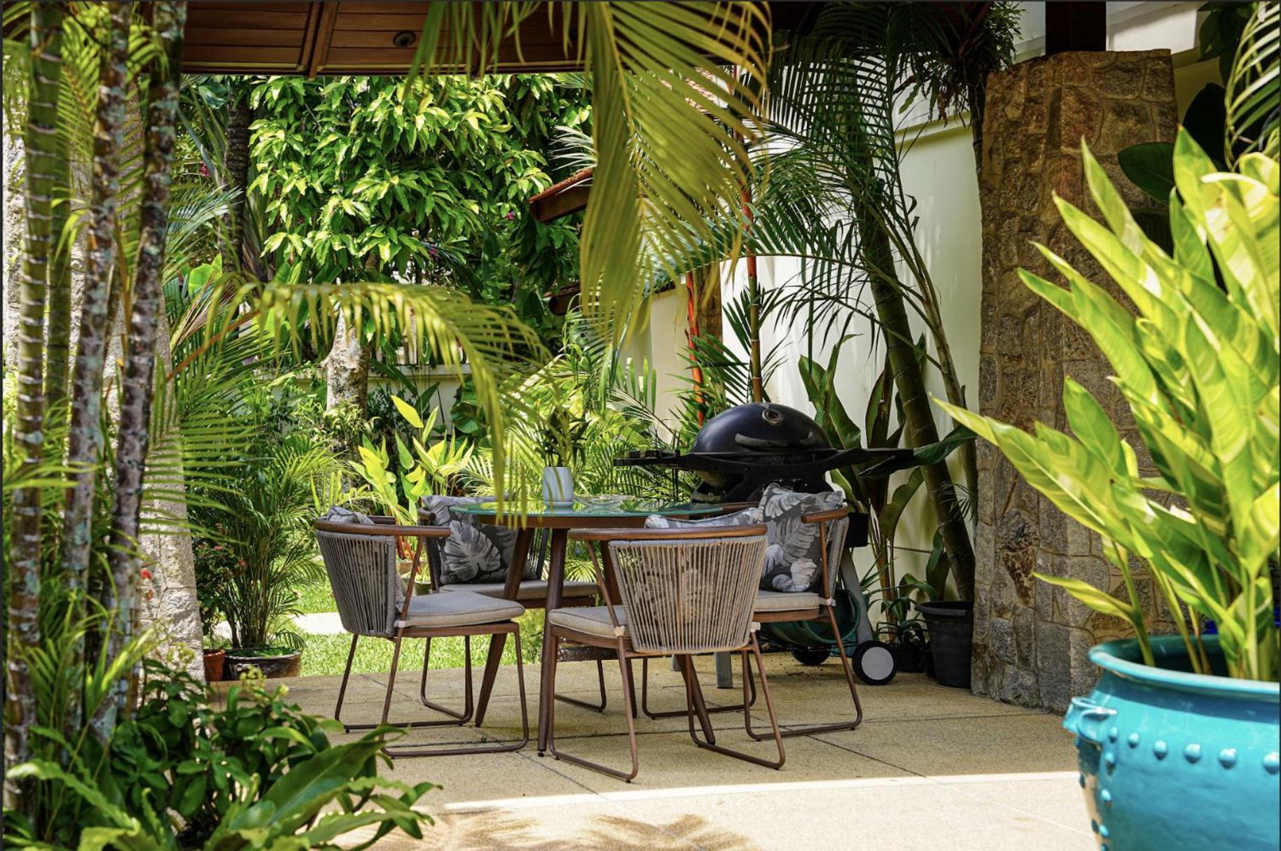 Saitaan Dennapa Villa