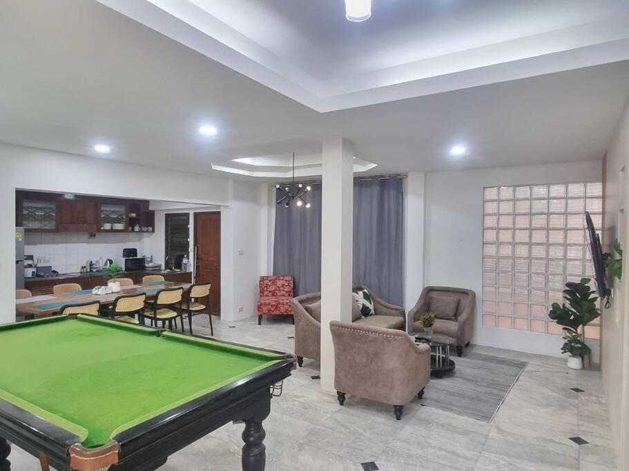 Villa Cozy 4 Bedrooms Patong,7mins. Walk Beach/10mns.bangla Rd
