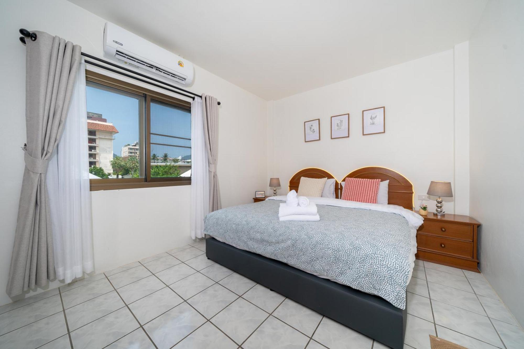 5 Mins Walk Bangla,beach,3br *