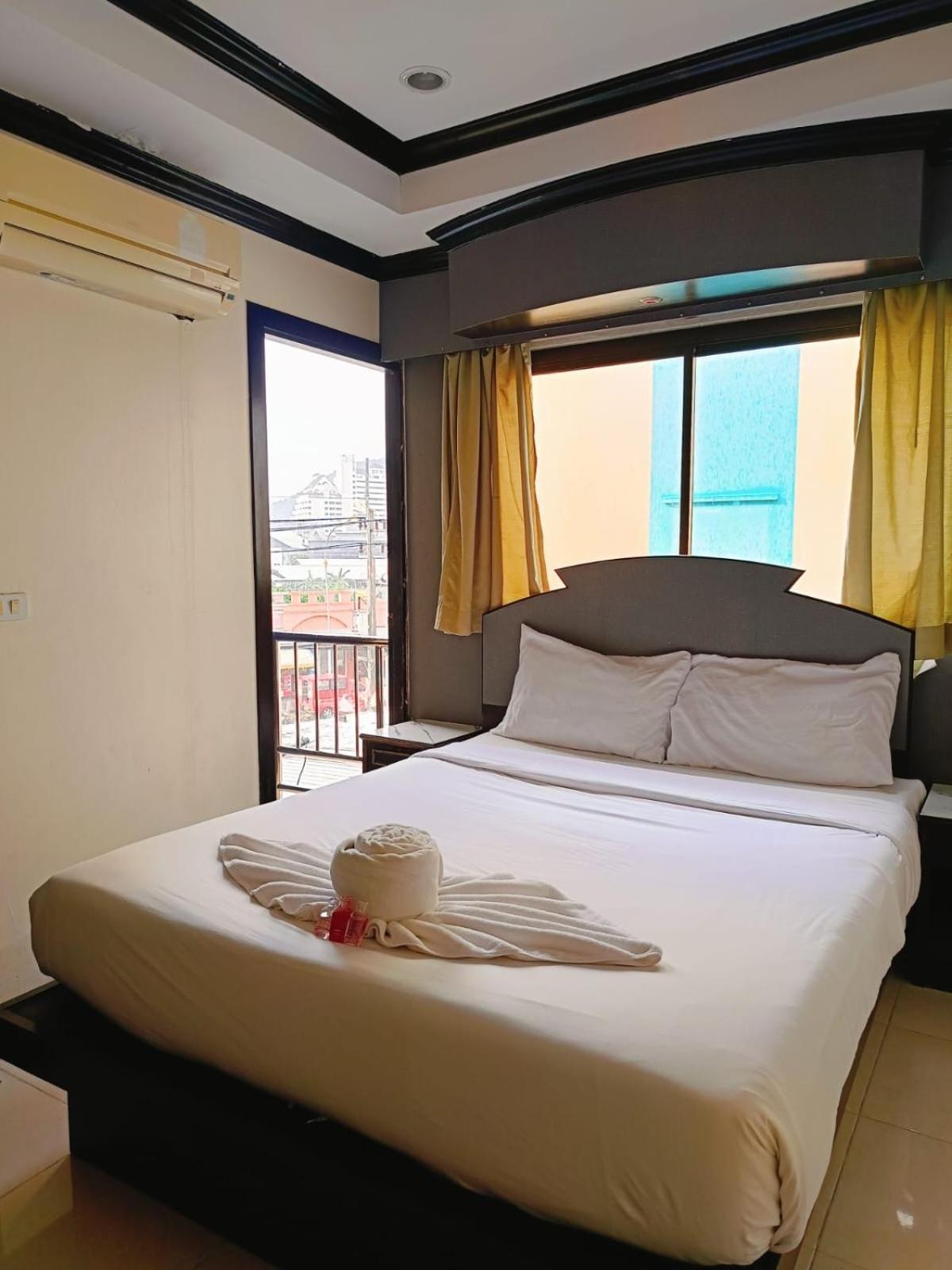 Hotel Hill View