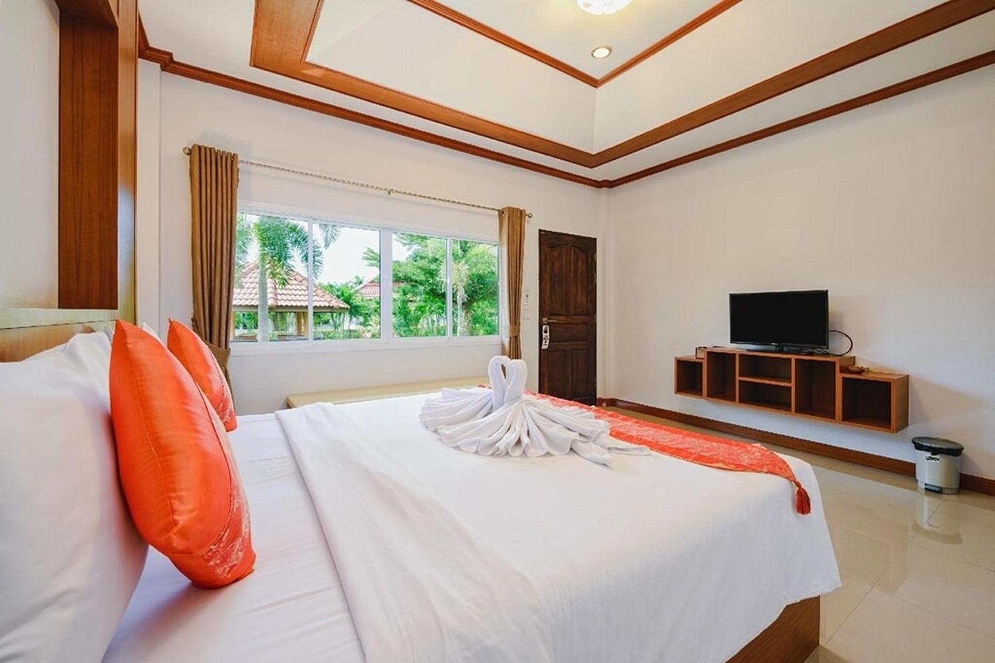 Airport 3* Phuket