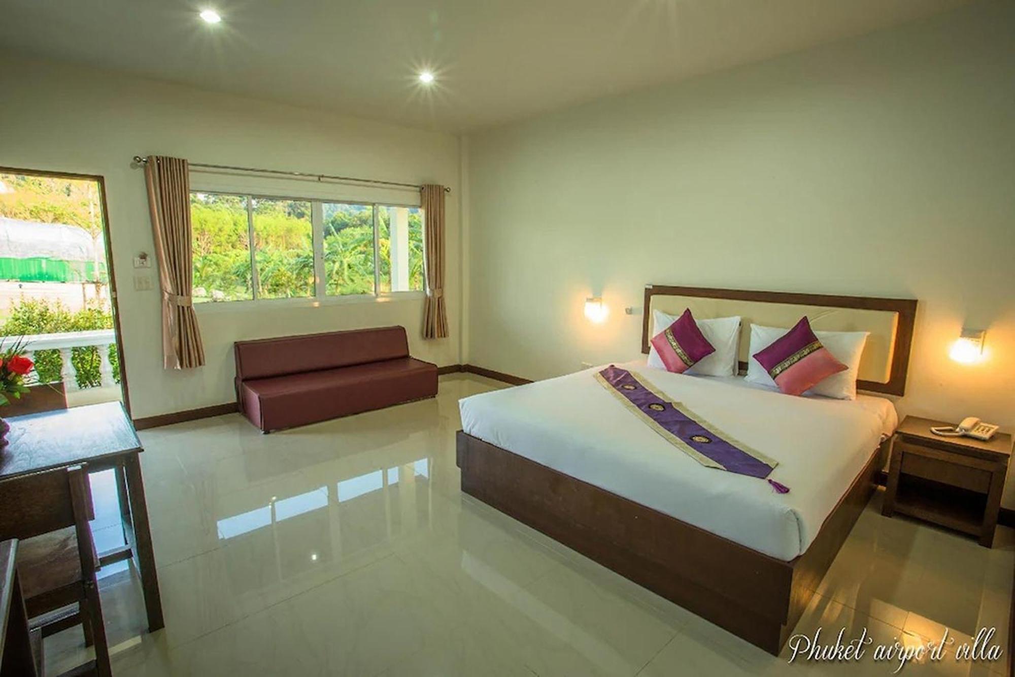 Airport Hotel
