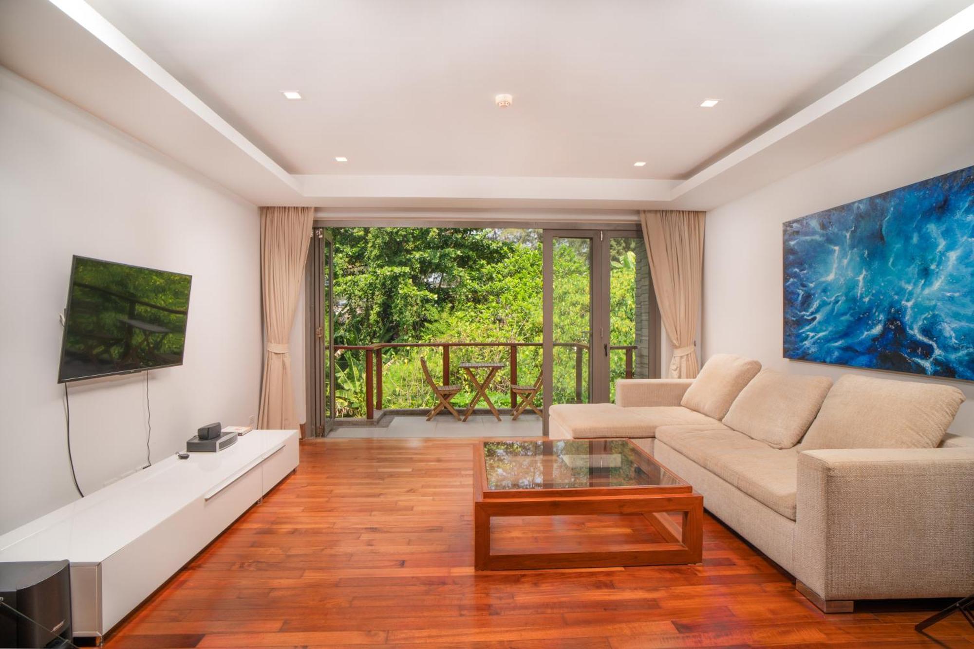 Pangsapuri Modern Beachfront Nai Thon Beach
