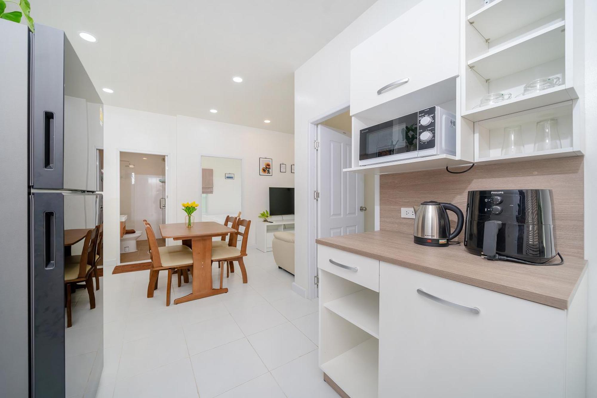 2br Pool House In Kamala, Delmar *