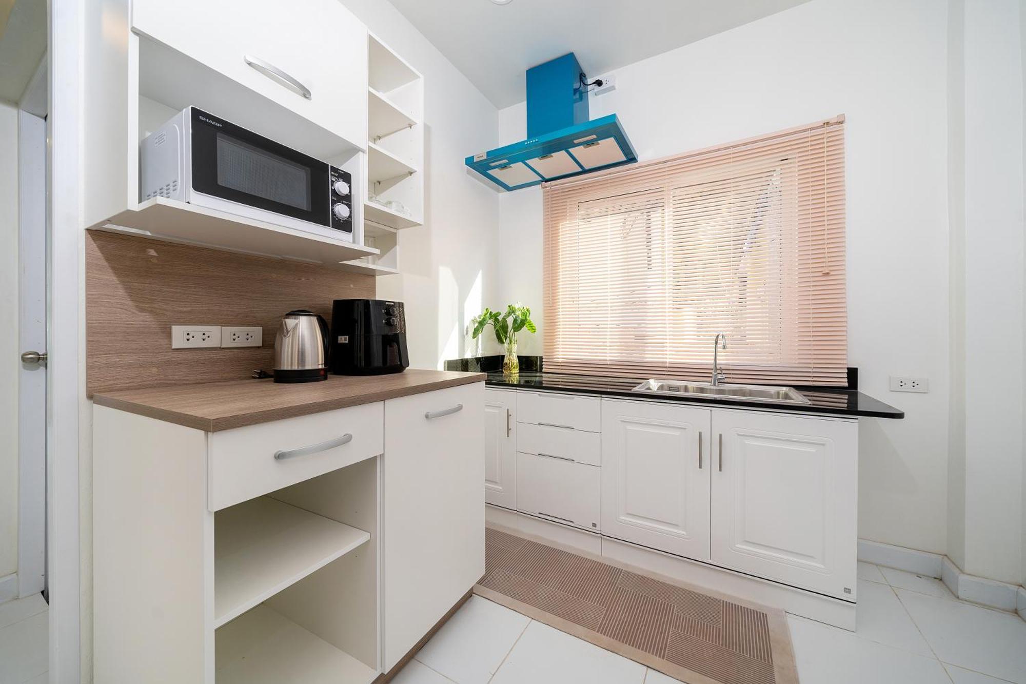 2br Pool House In Kamala, Delmar Villa *