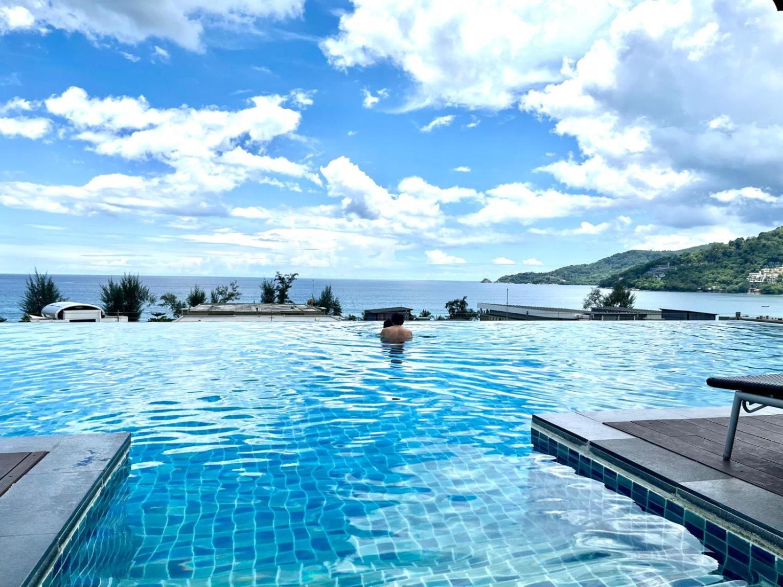 Beachfront 2 Mins Walk 2 Holiday home Patong