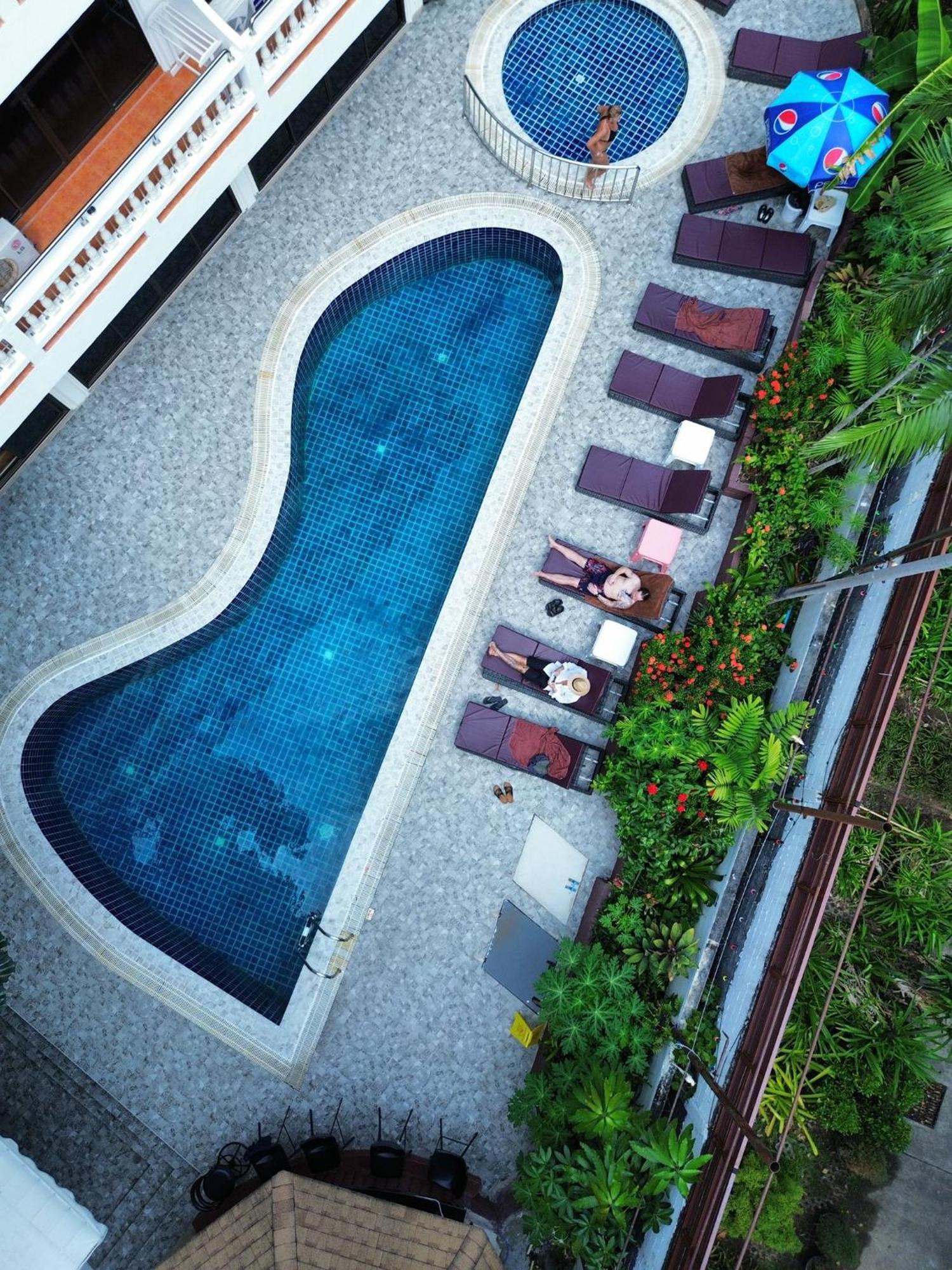 & 3* Patong