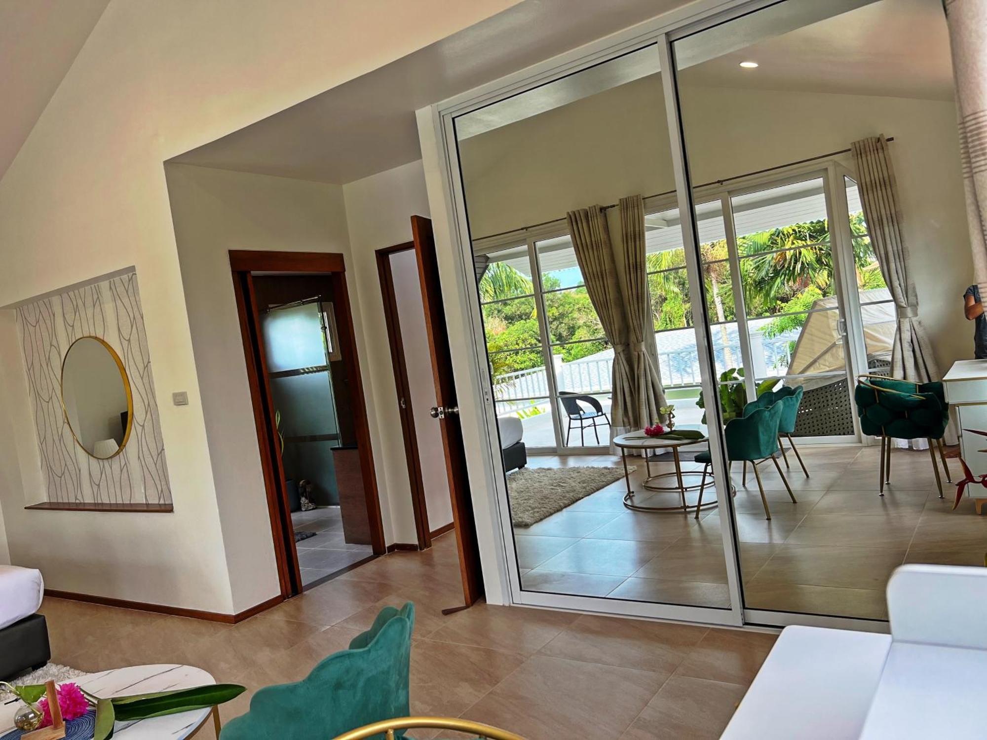 Luxurious Rawai Pousada