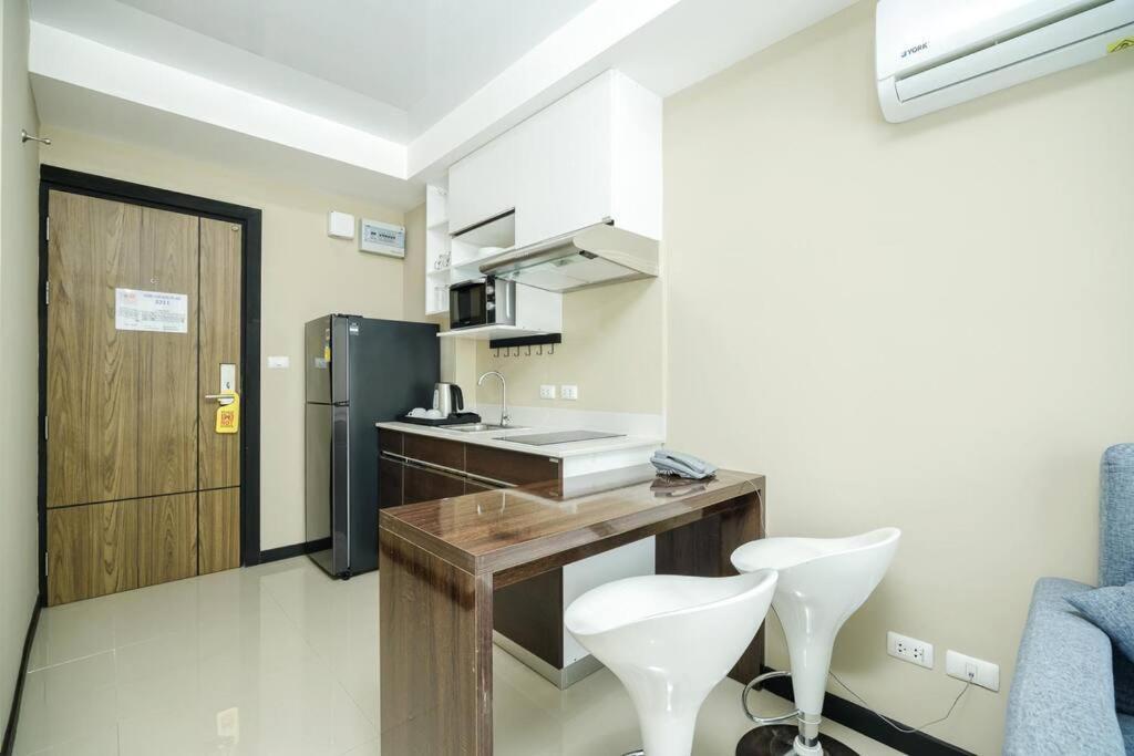 Apartment Beachfront 1 Bed At Maikhao Mbc1 *
