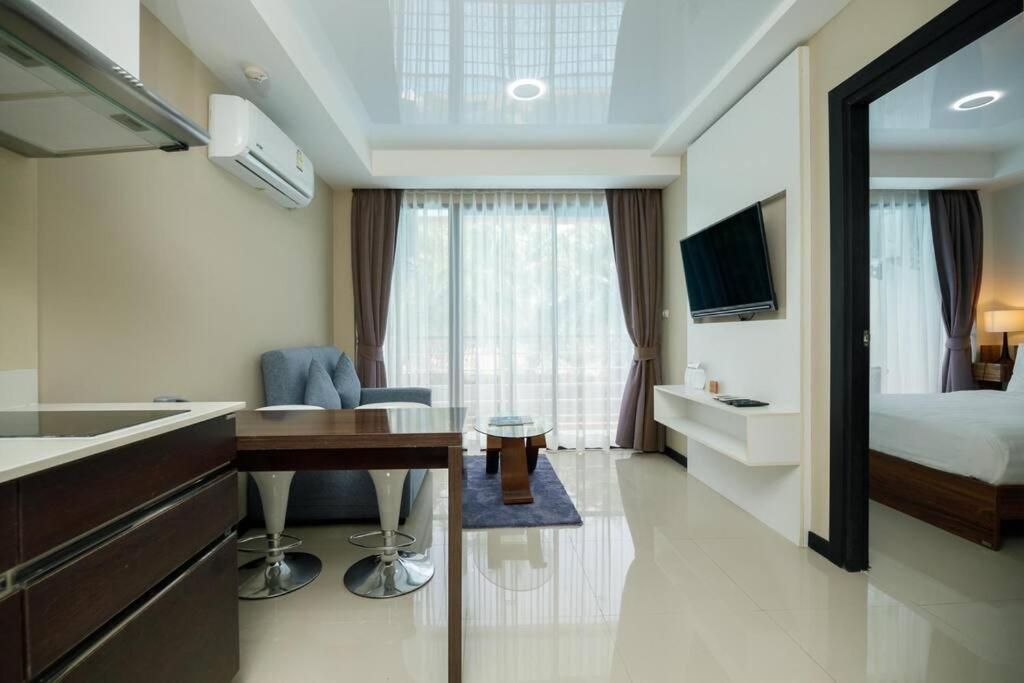 Beachfront 1 Bed At Maikhao Mbc1 *