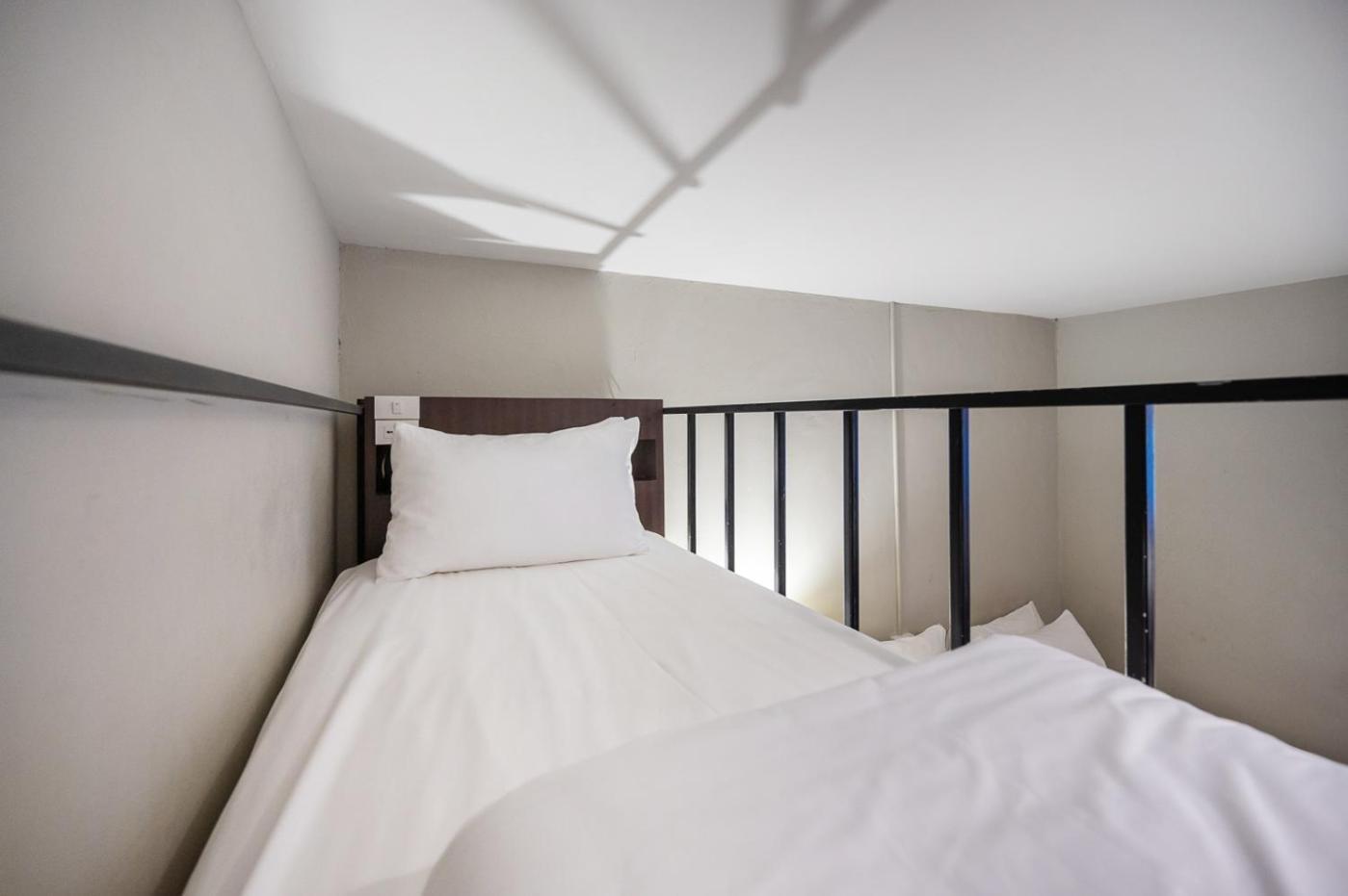Kokotel Phuket 3*