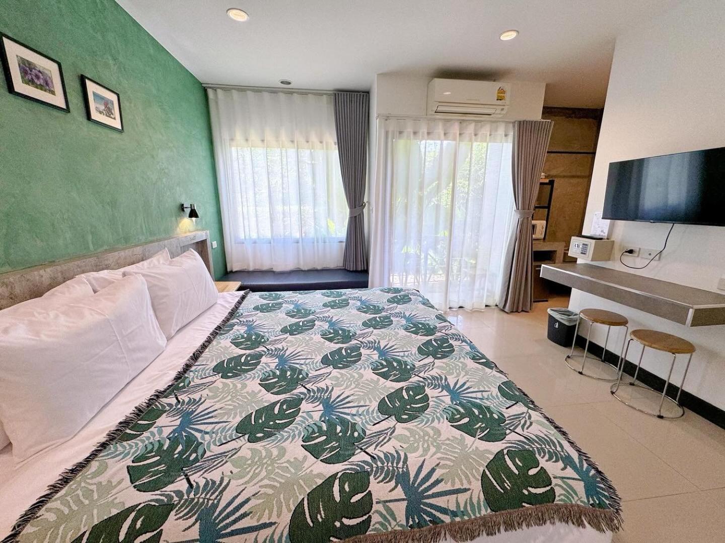 Ideo Phuket - Sha Extra Hotel