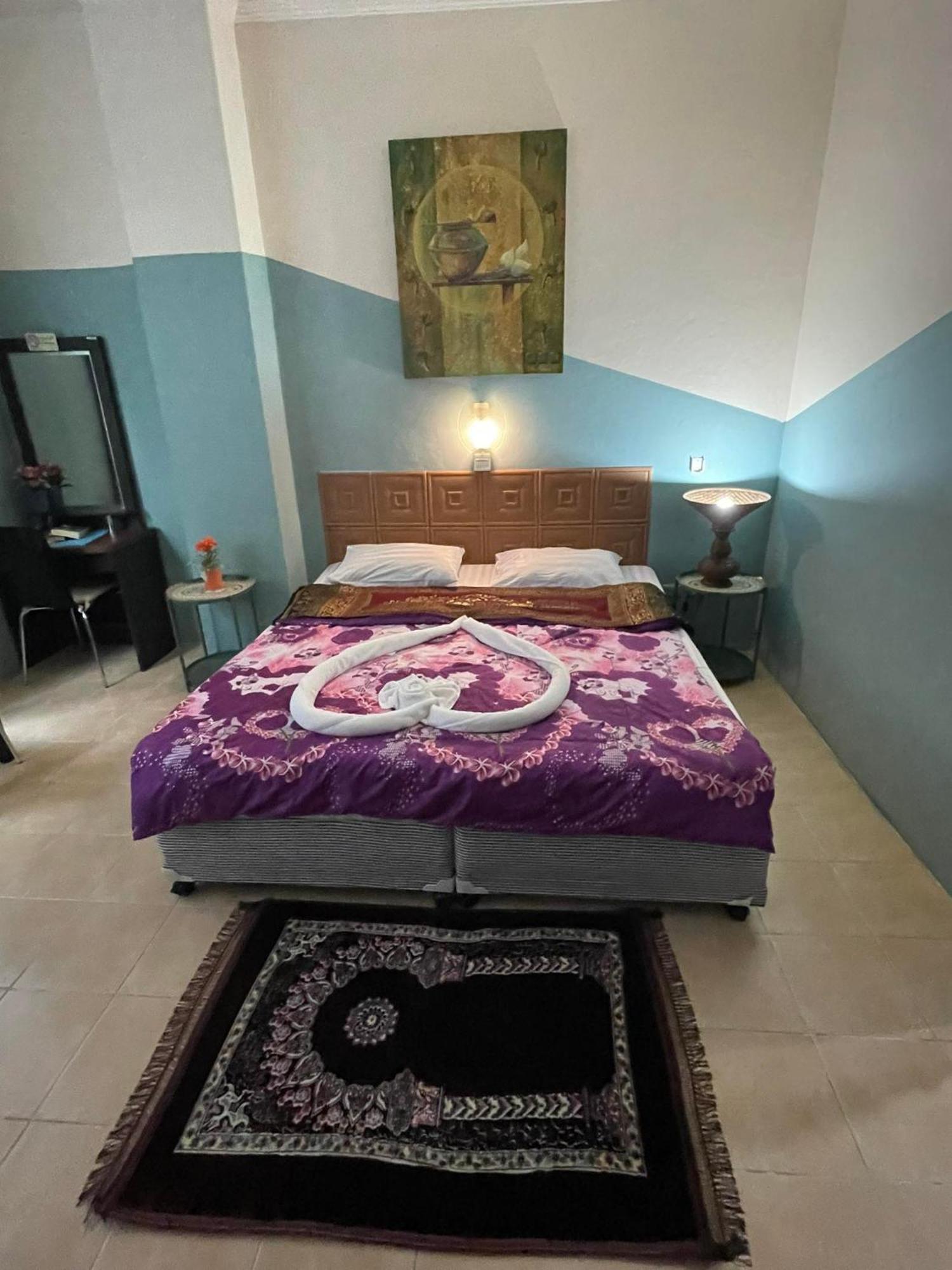 Rumah tetamu San Antonio & Restaurant 2*