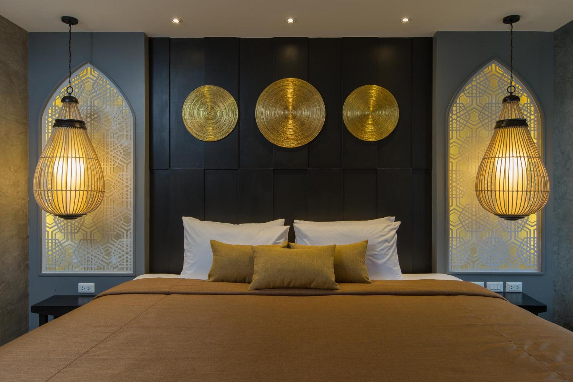 Signature Boutique Hotel 3*