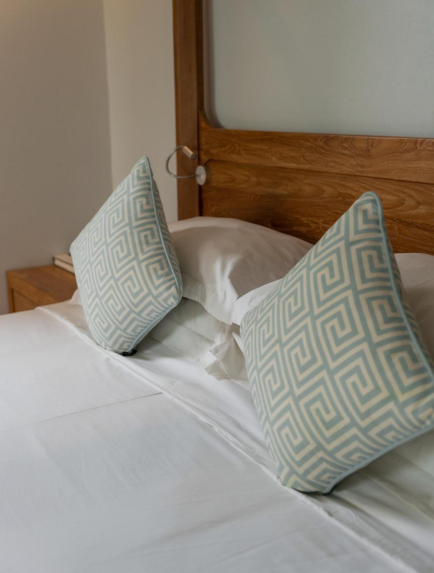 The Cove Resort 4*