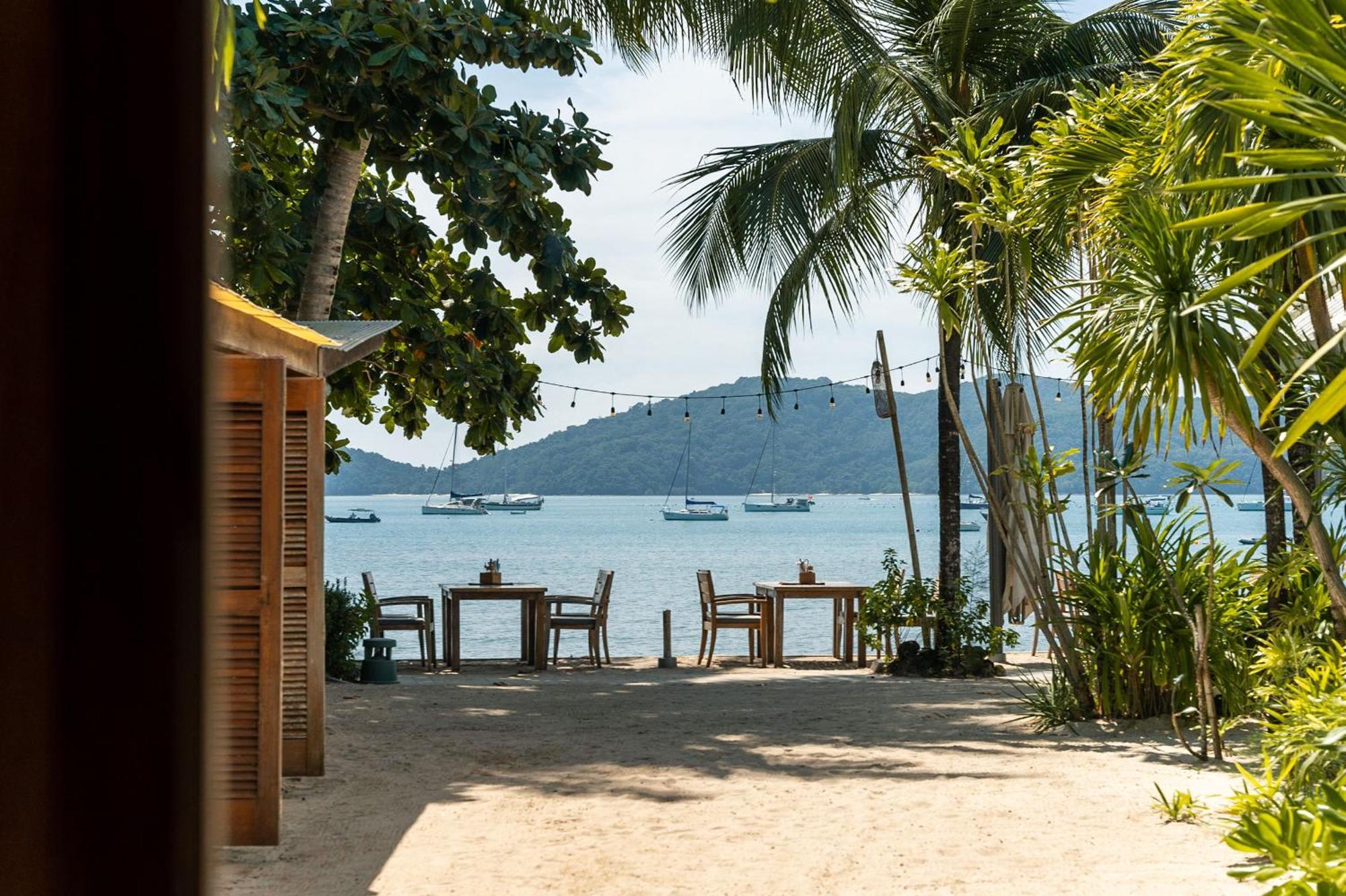Resort The Cove