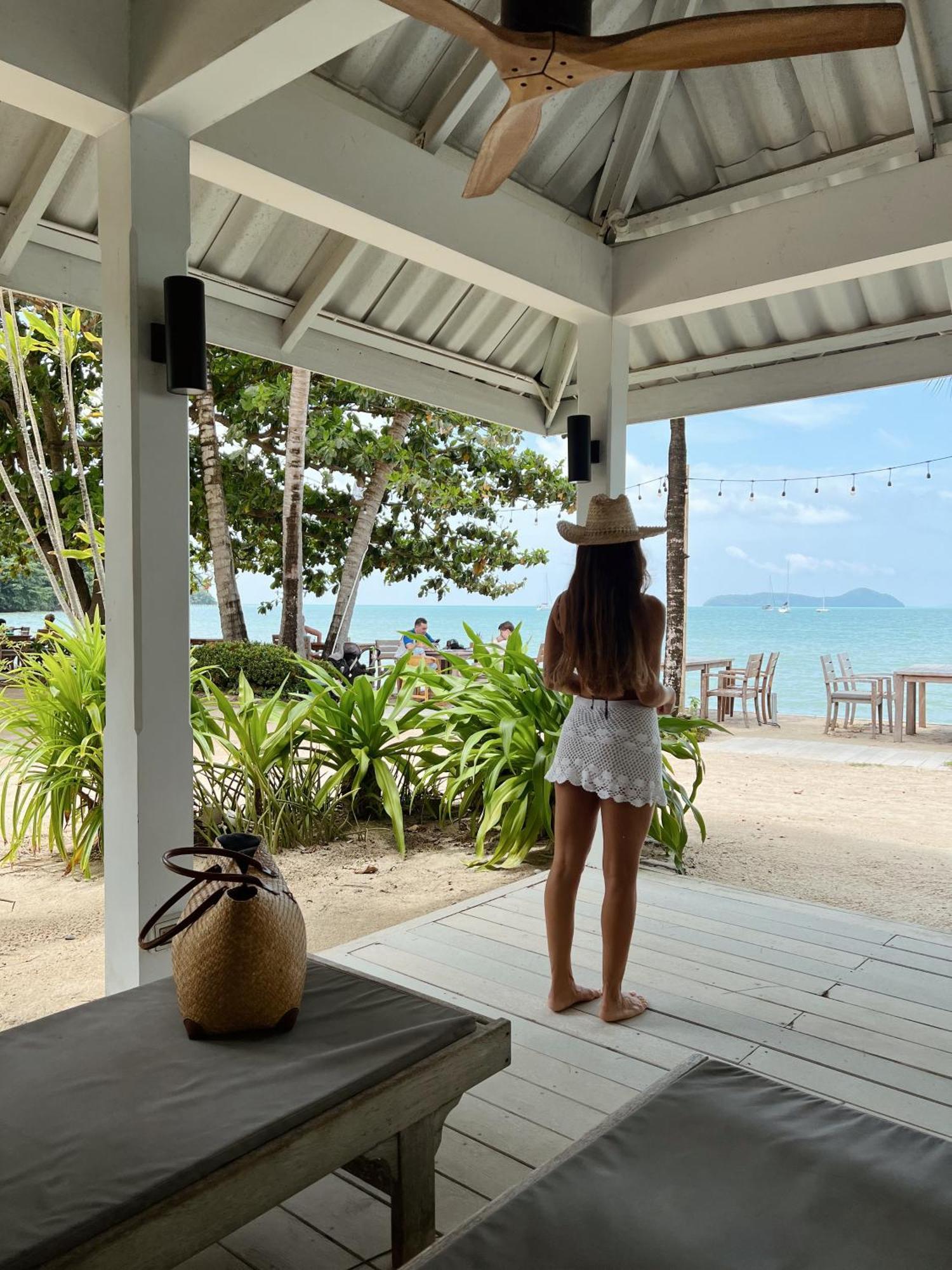 Resort The Cove Cape Panwa