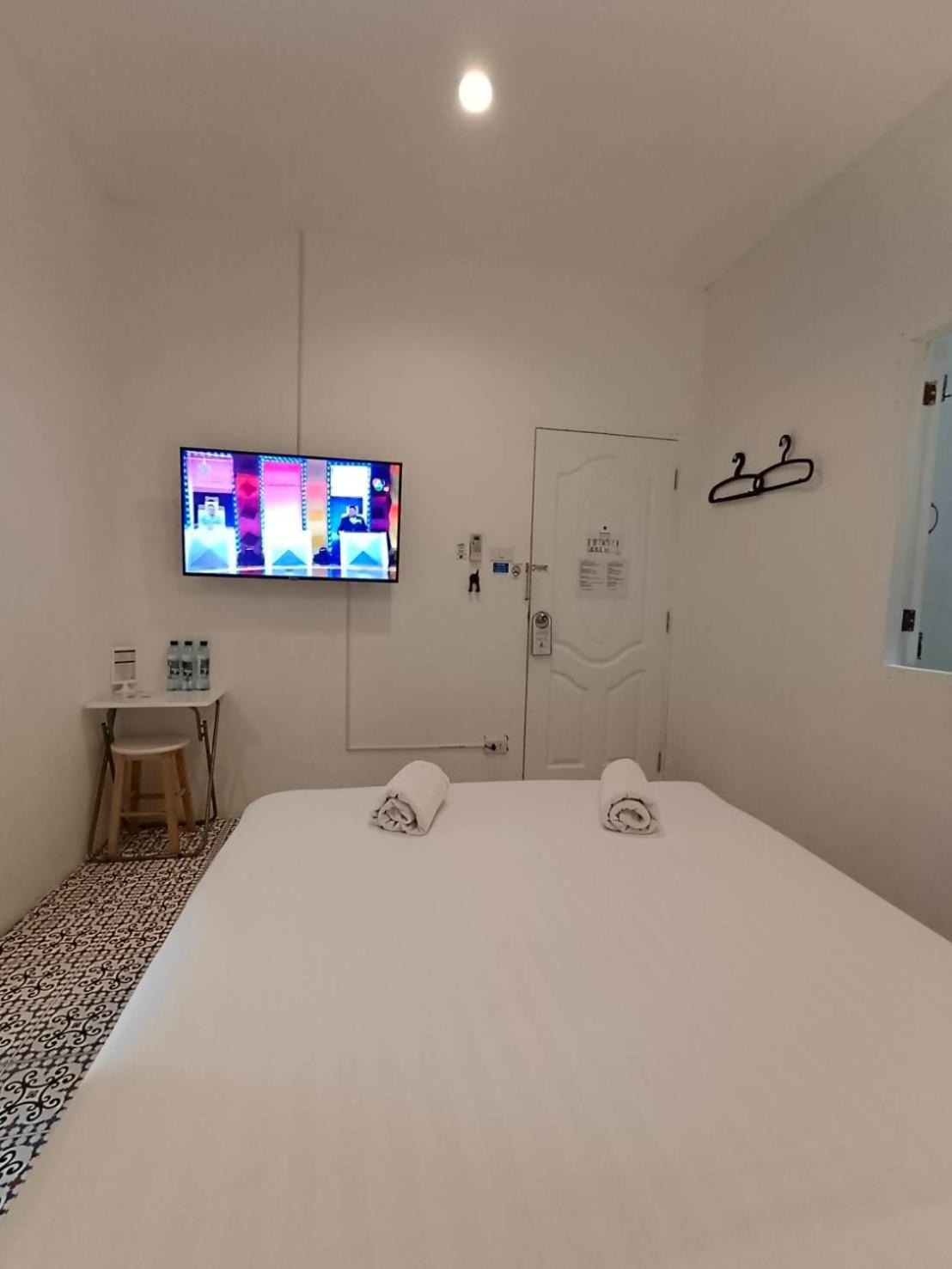 Chino Town At Yaowarat Phuket - Sha Plus Hostel