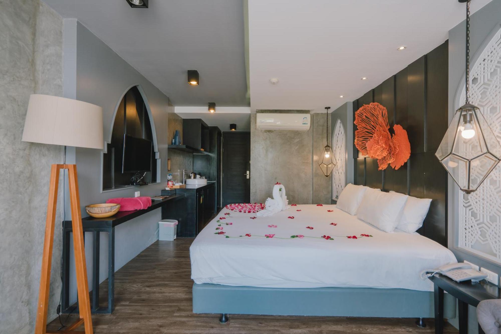 Signature Boutique Hotel Patong